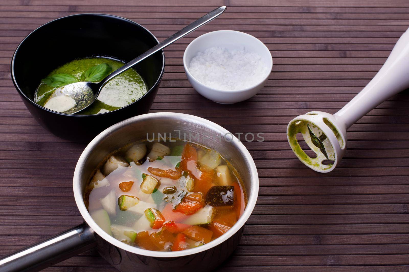 Tuscan vegetable soup with basil pesto and Blender