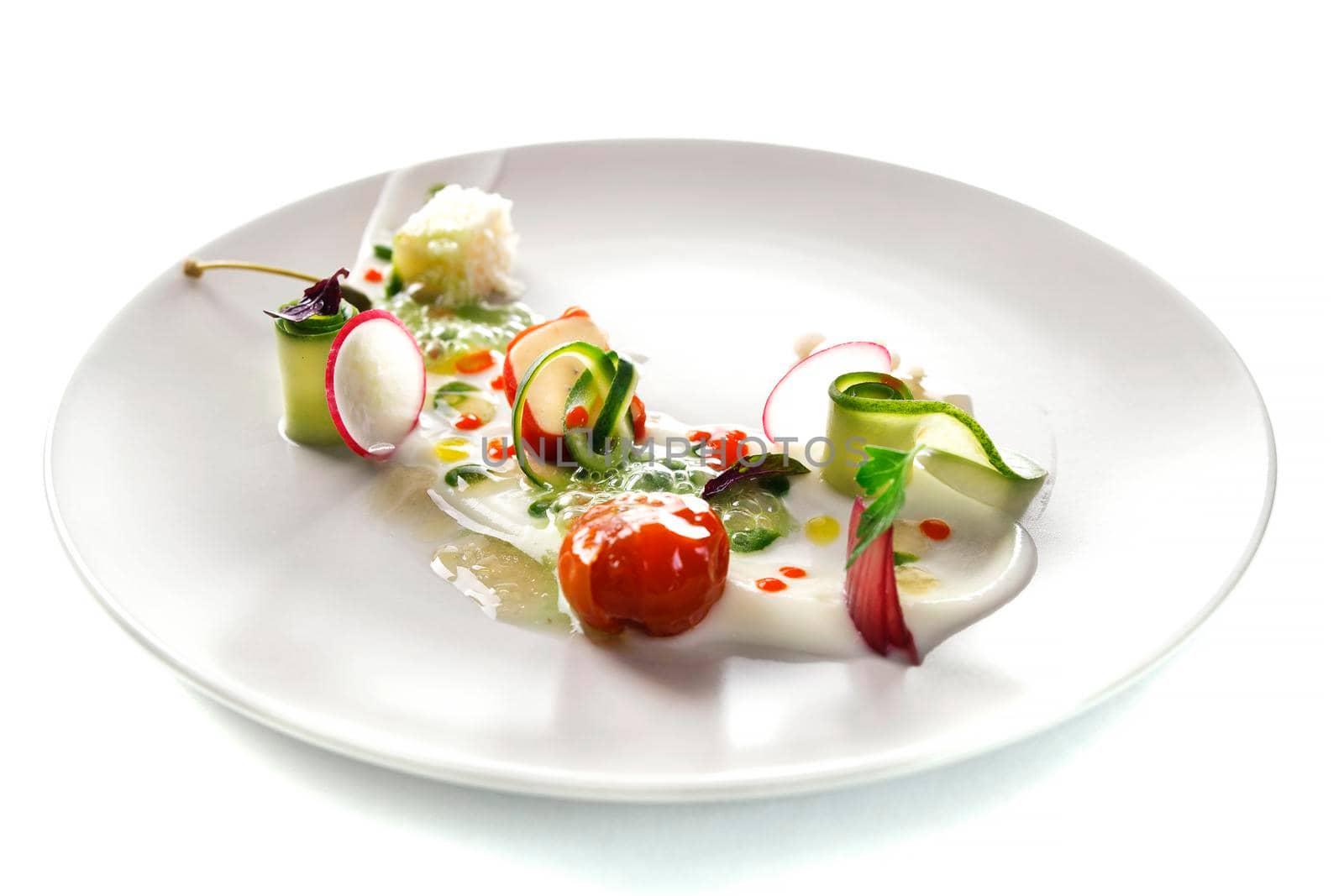 Molecular cuisine vegetable salad by Jyliana