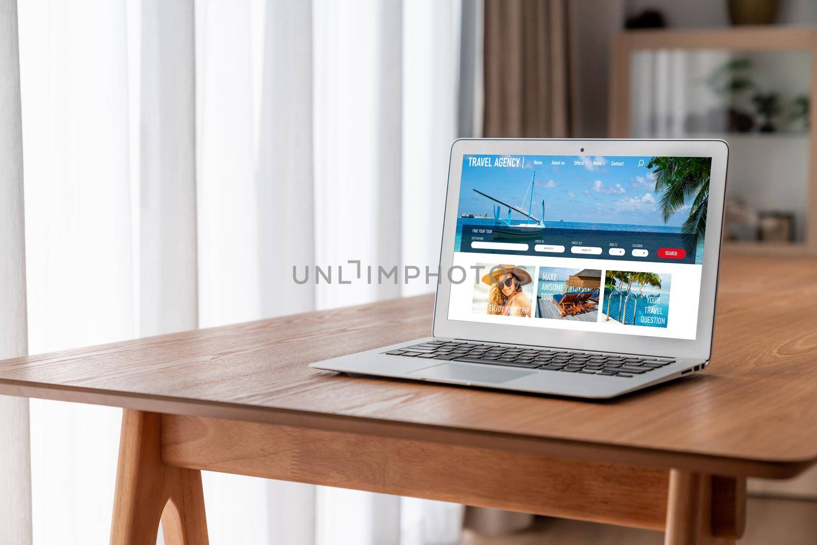 Online travel agency website for modish search and travel planning offers deal and package for flight , hotel and tour booking