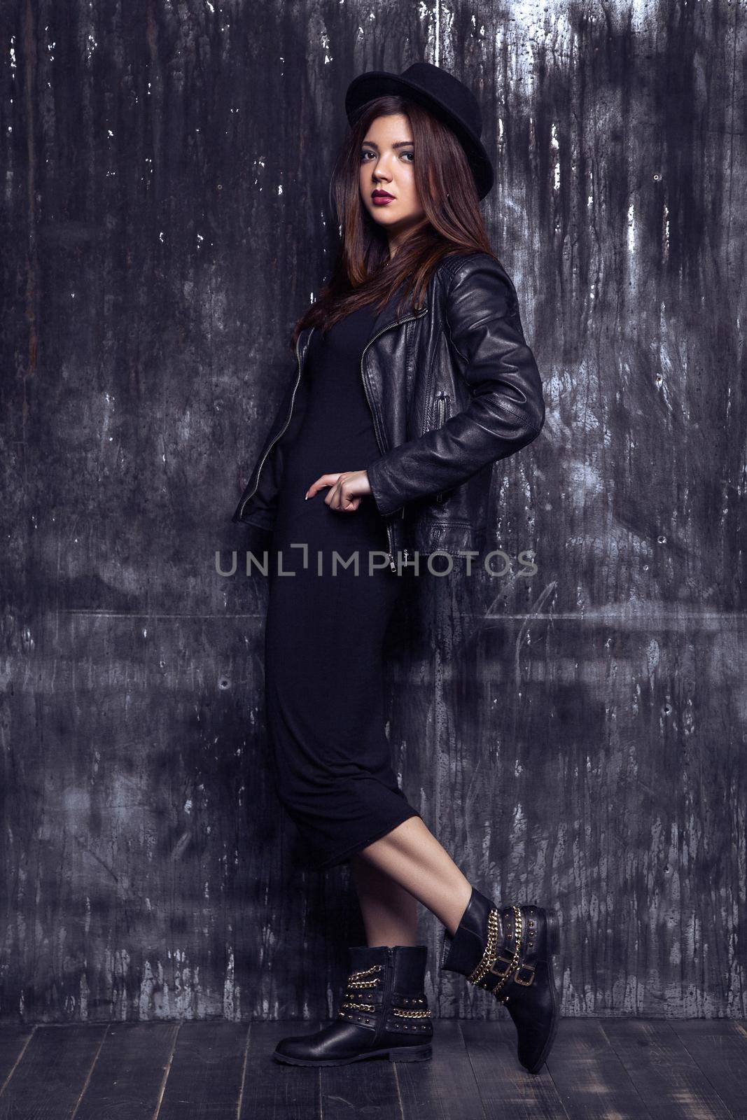beautiful woman model in dark dress posing by Khosro1