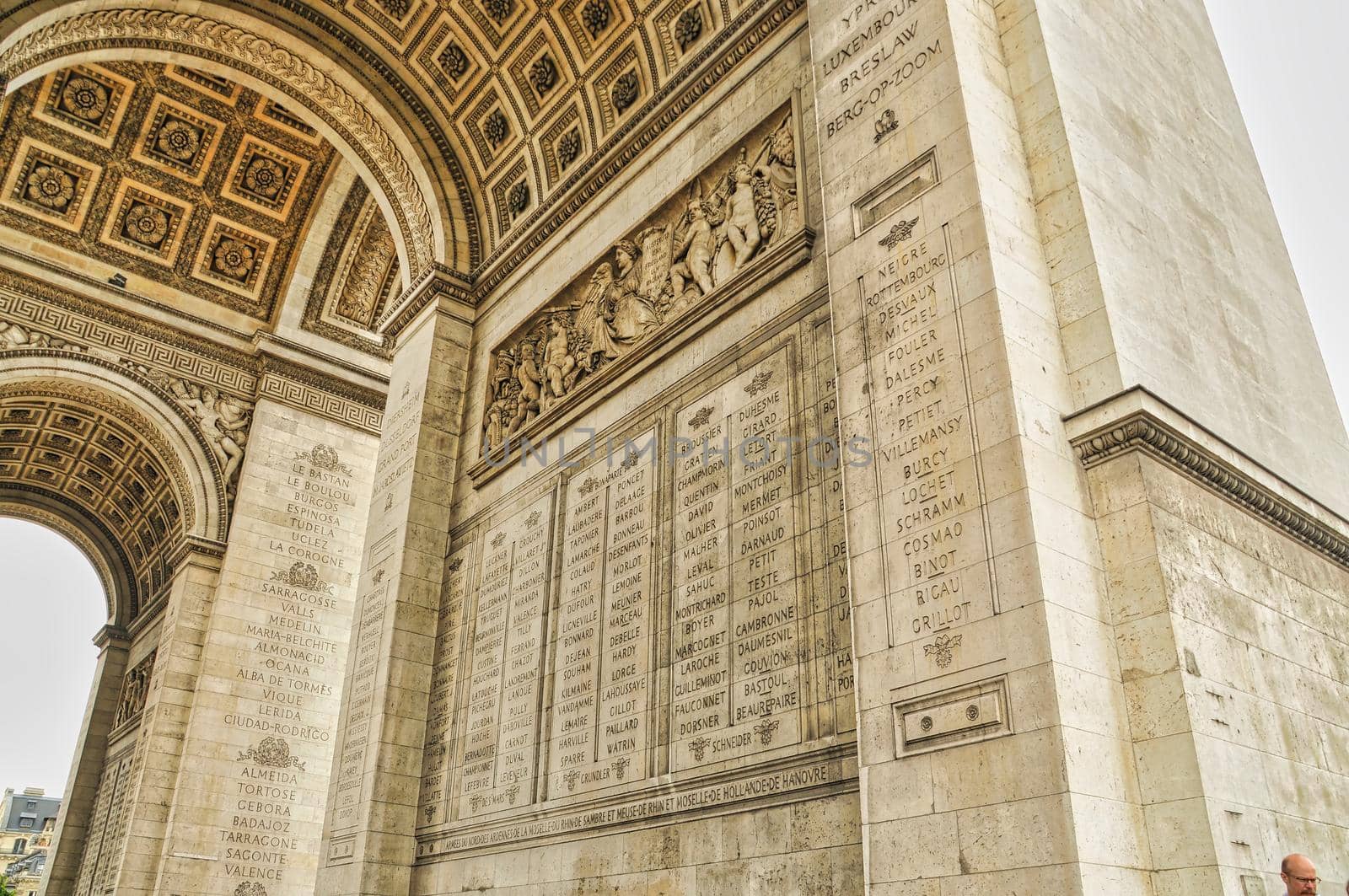 Arc de triomphe etoile, famous monument of Paris in France, historical attraction