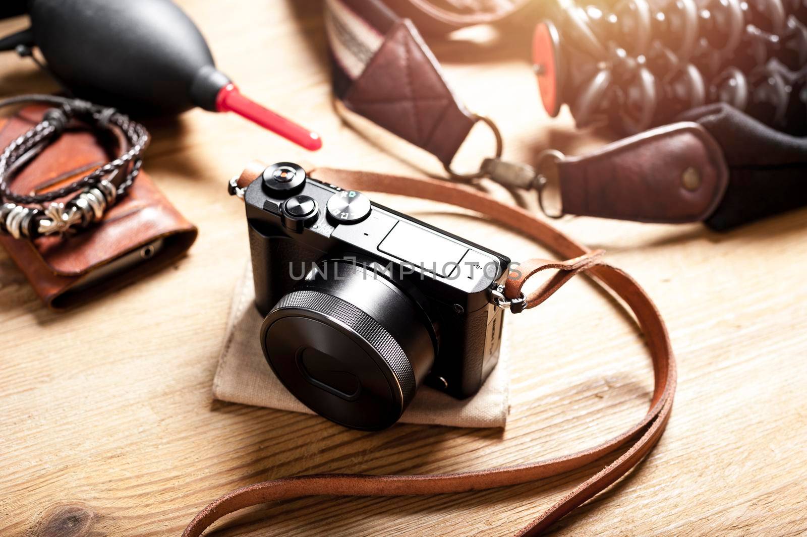 mirrorless camera with leather strap by norgal