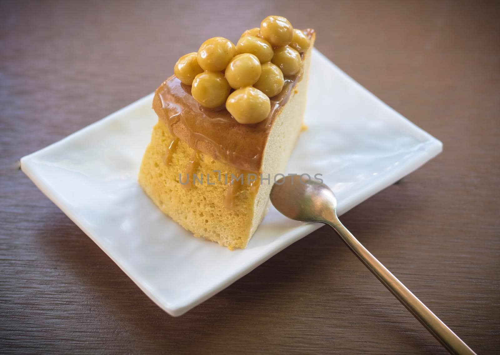 Macadamia Caramel Cake homemade cake