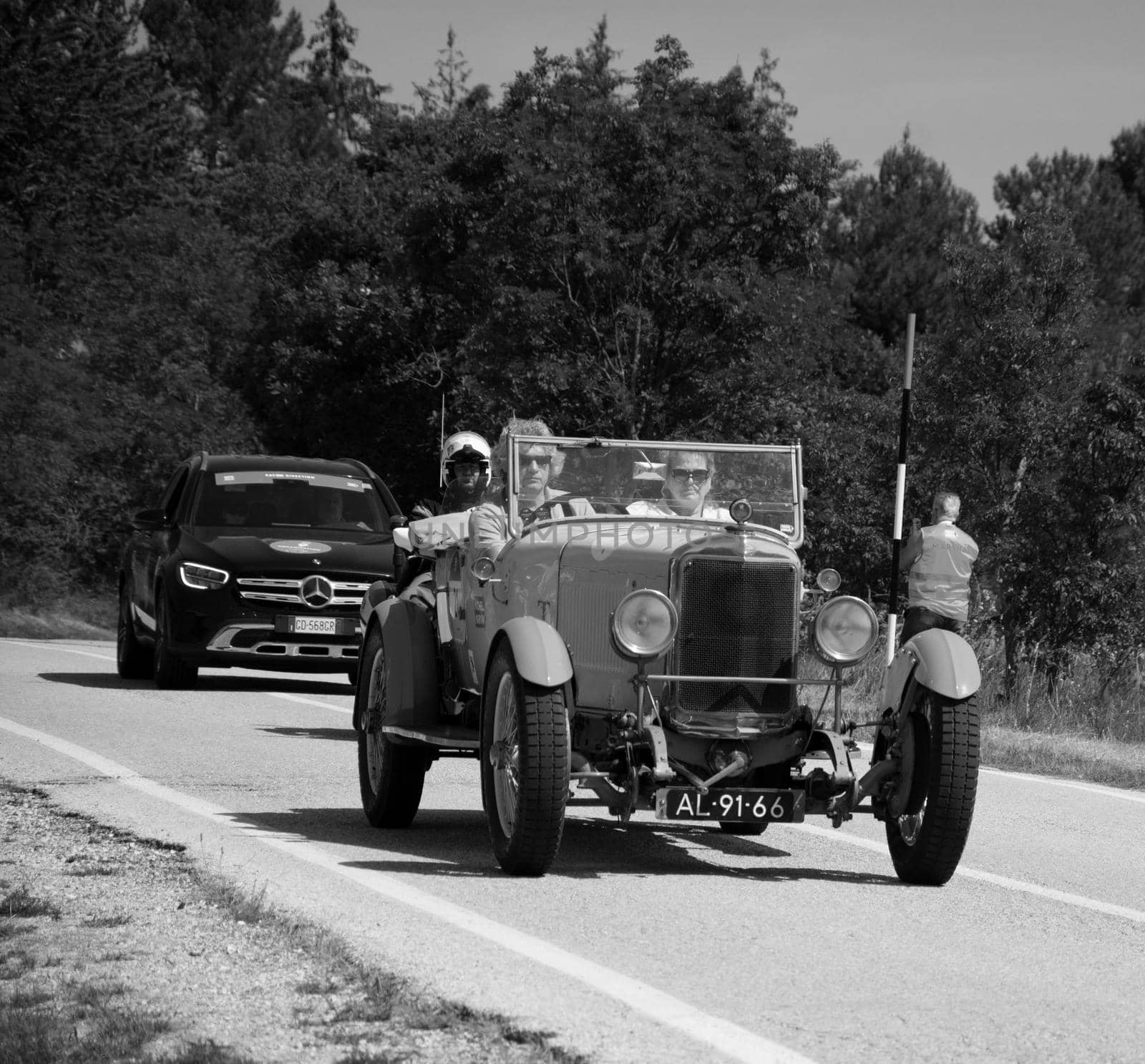 SUNBEAM 3 LITRE TWIN CAM SUPER SPORT 1926 on an old racing car in rally Mille Miglia 2022 the famous italian historical race (1927-1957 by massimocampanari