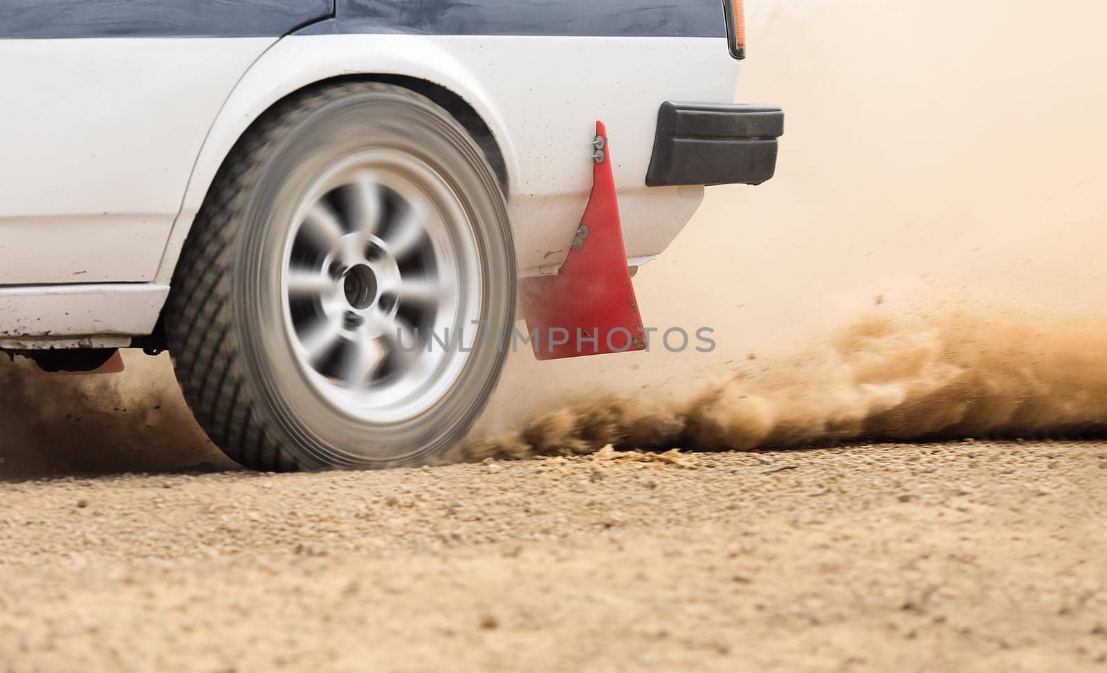 Rally car in dirt track by toa55