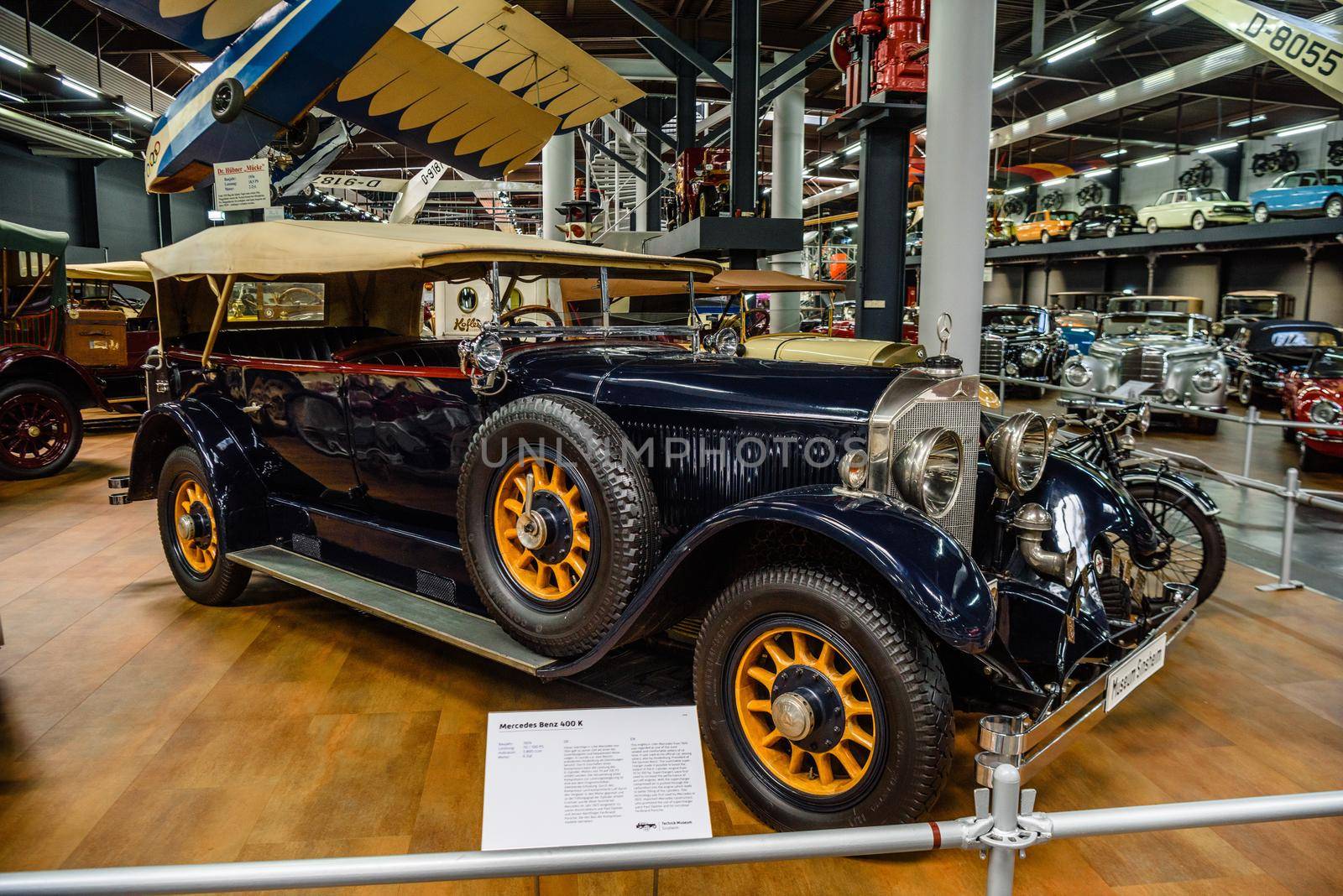 SINSHEIM, GERMANY - MAI 2022: dark blue beige Mercedes-Benz 400 K 1924 100ps