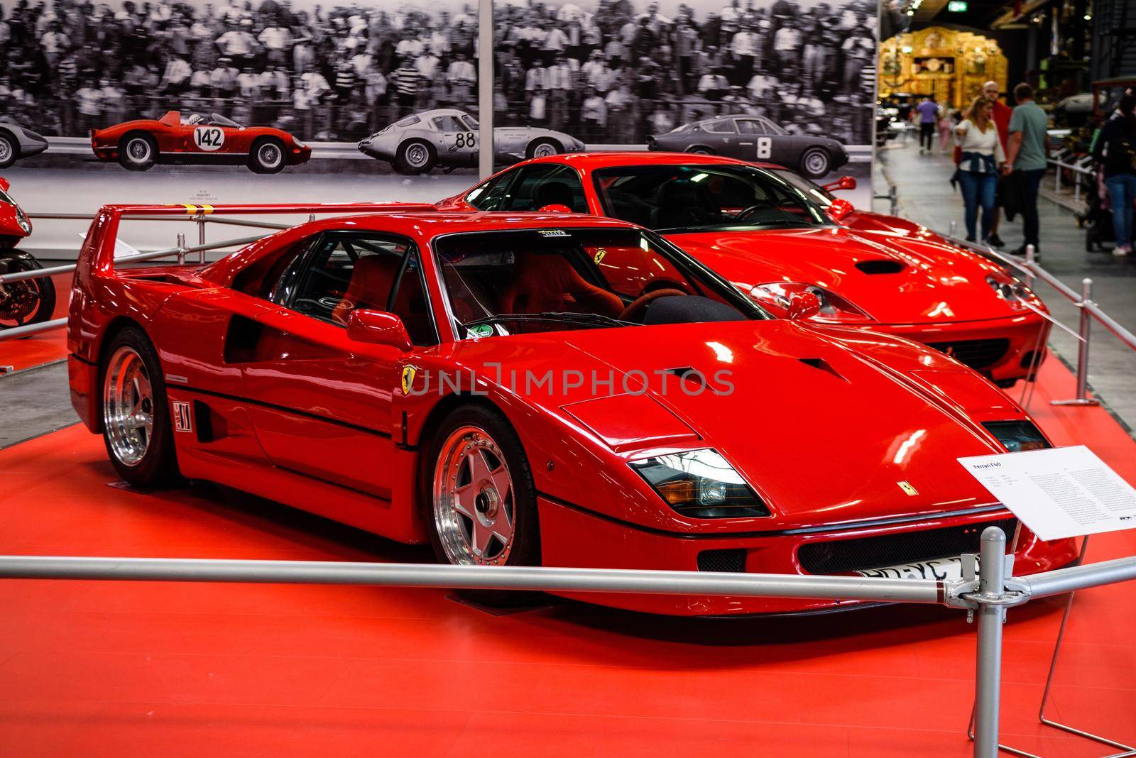 SINSHEIM, GERMANY - MAI 2022: red Ferrari F40 1989 478ps sports car by Eagle2308