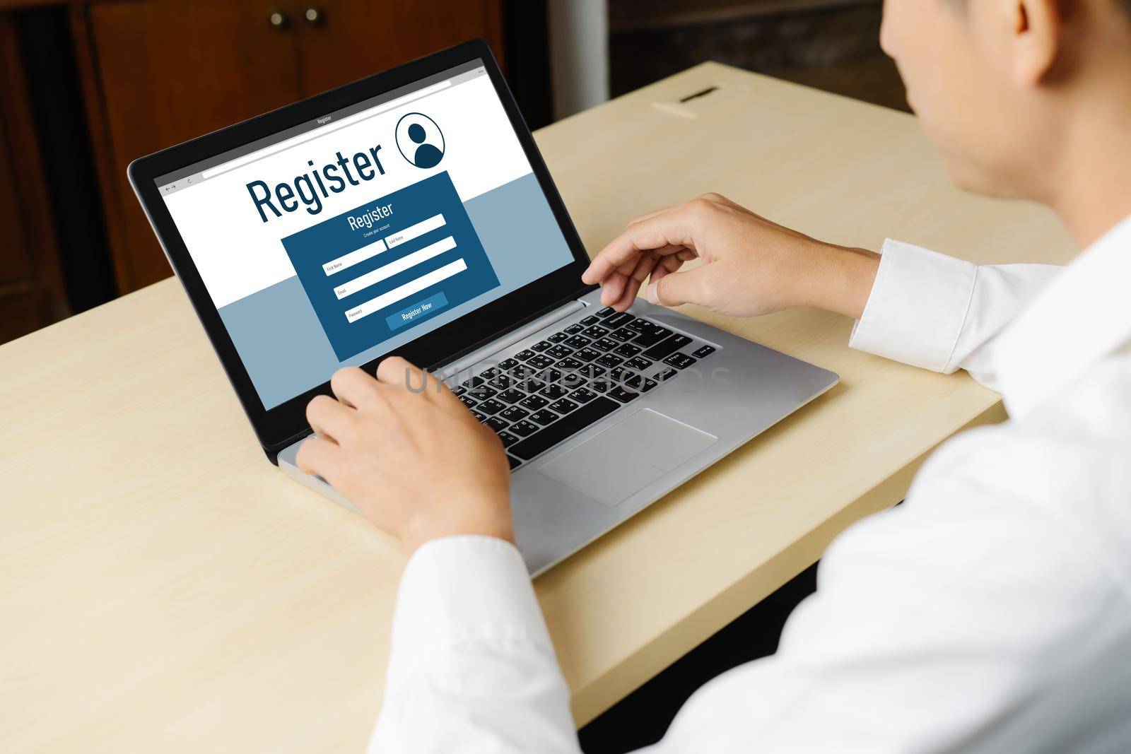 Online registration form for modish form filling by biancoblue