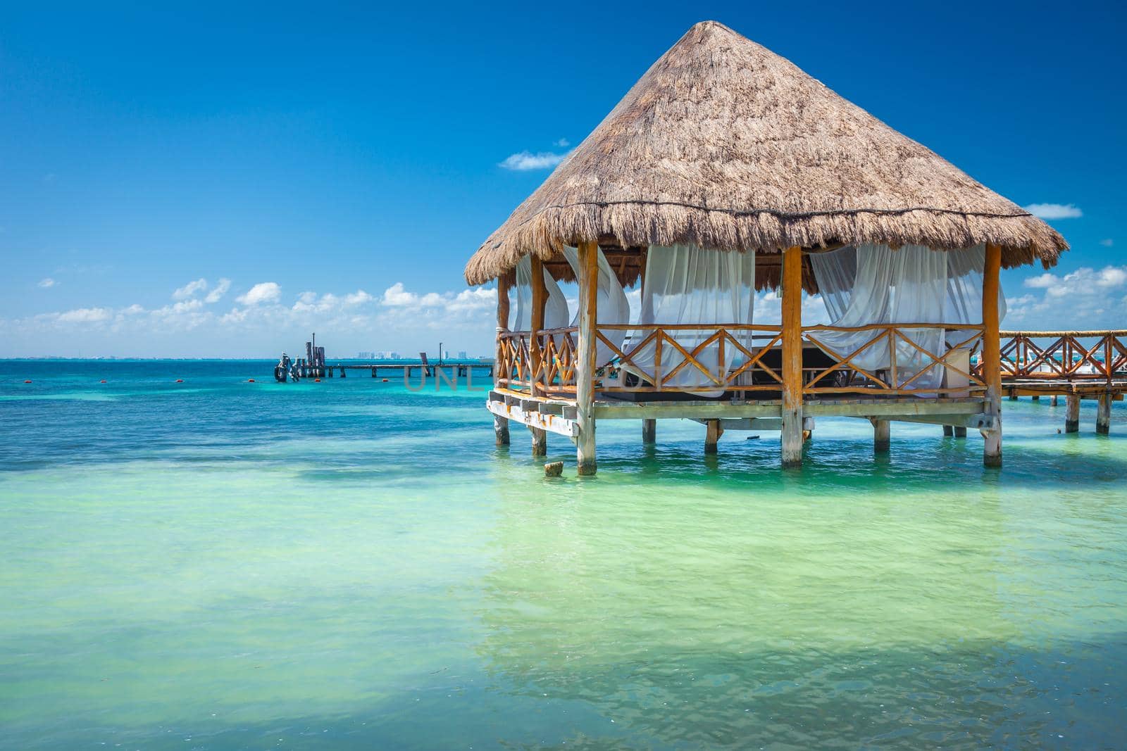 Relaxing Palapa in Caribbean sea - Isla Mujeres, Mexico