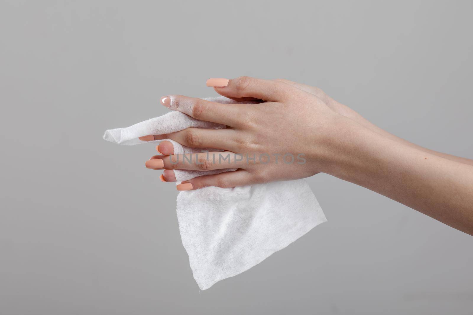 prevention of infectious diseases, corona19, Cleaning hands with wet wipes