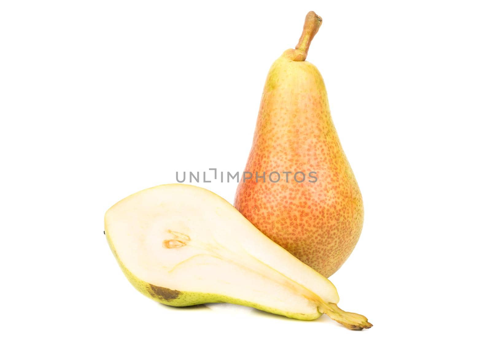 Pear with half by andregric