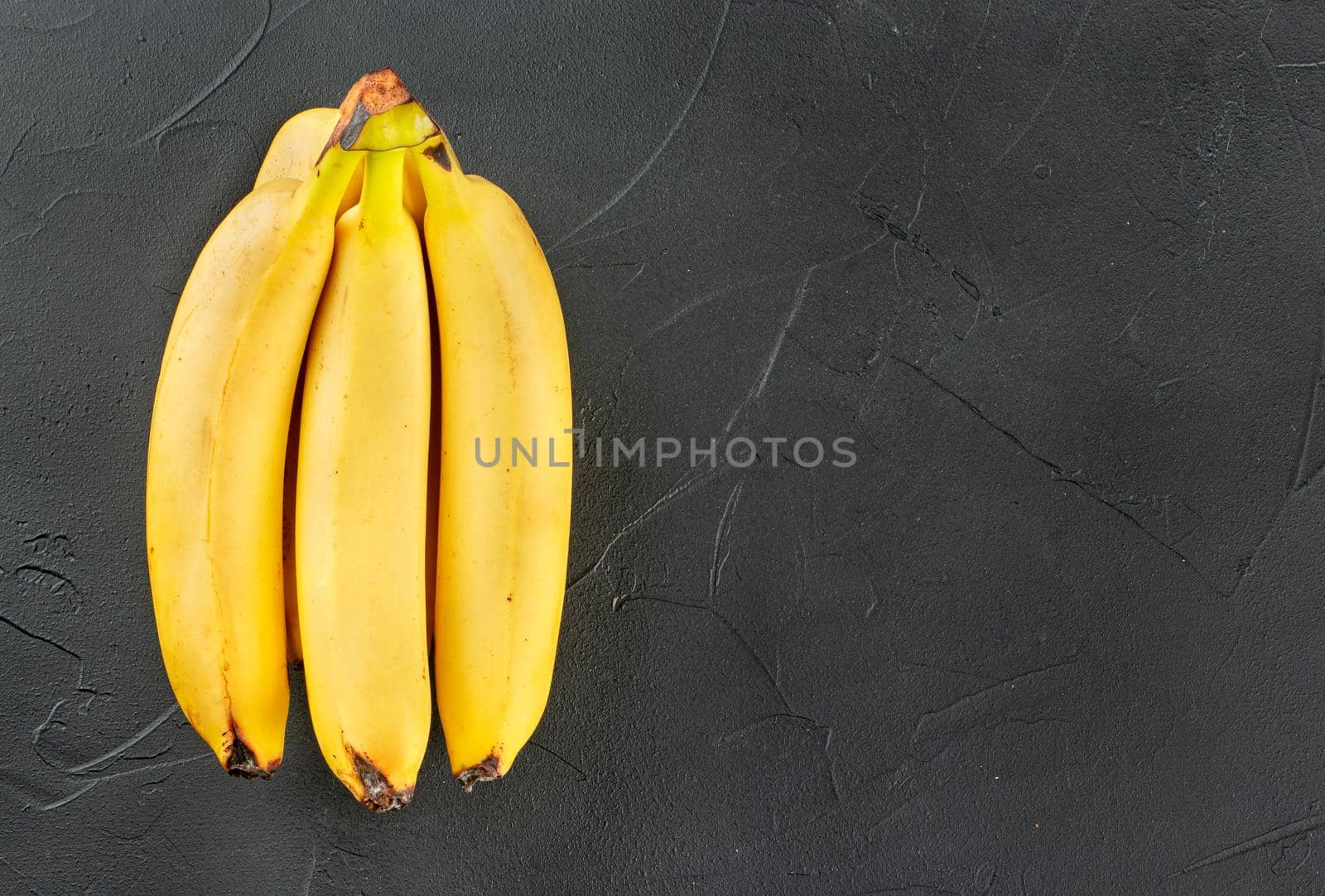Bunch of bananas by andregric
