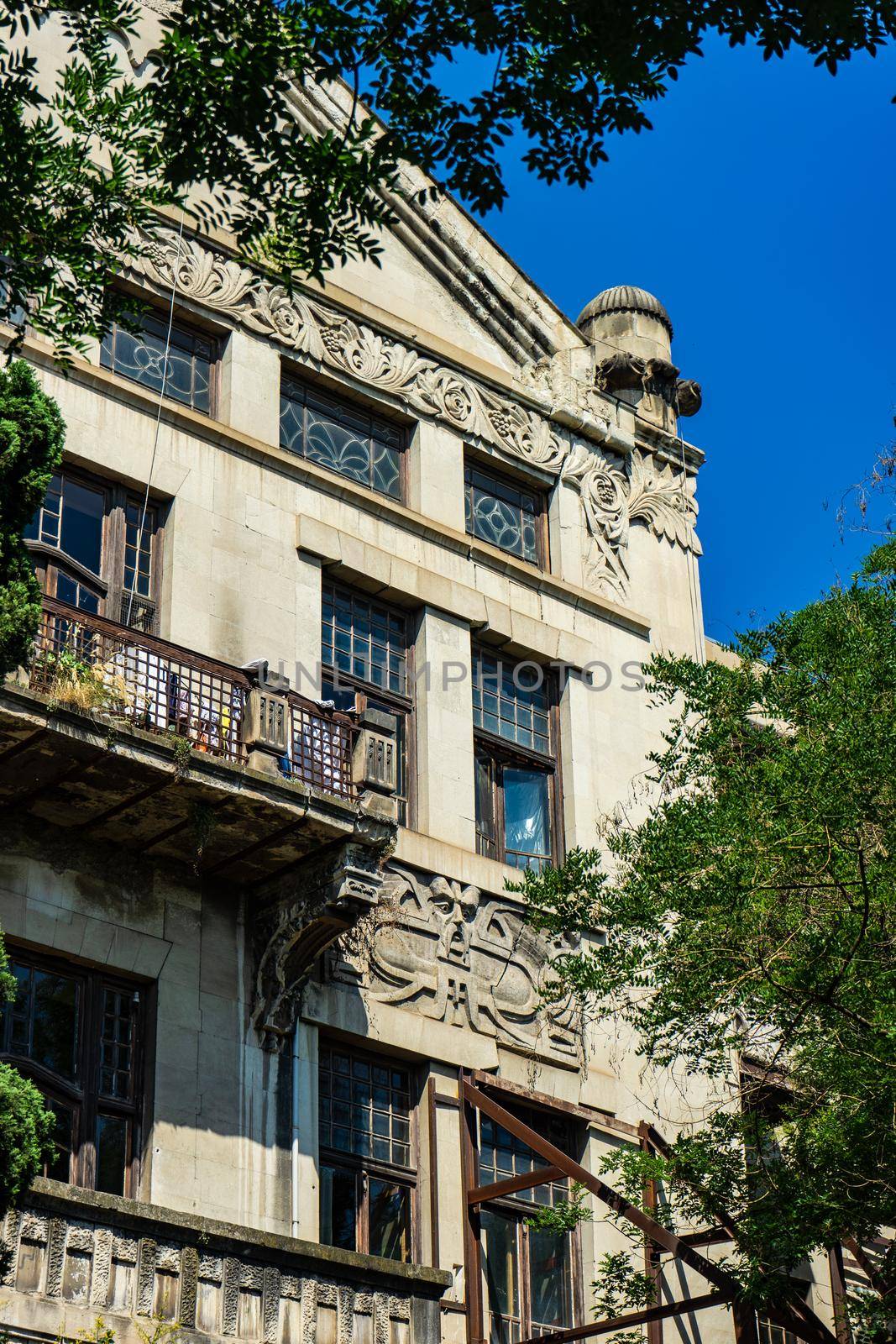 Architecture of Old Tbilisi, Georgia by Elet