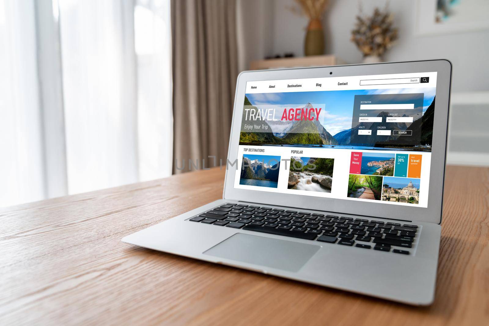 Online travel agency website for modish search and travel planning offers deal and package for flight , hotel and tour booking