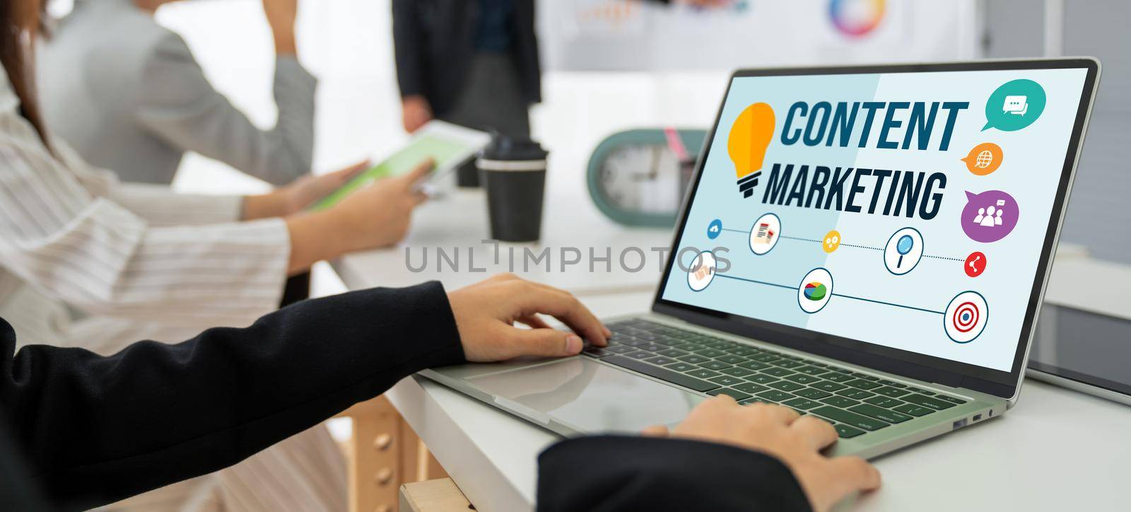 Content marketing for modish online business and e-commerce marketing strategy