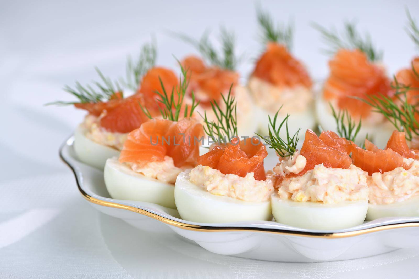 Eggs stuffed with salmon by Apolonia