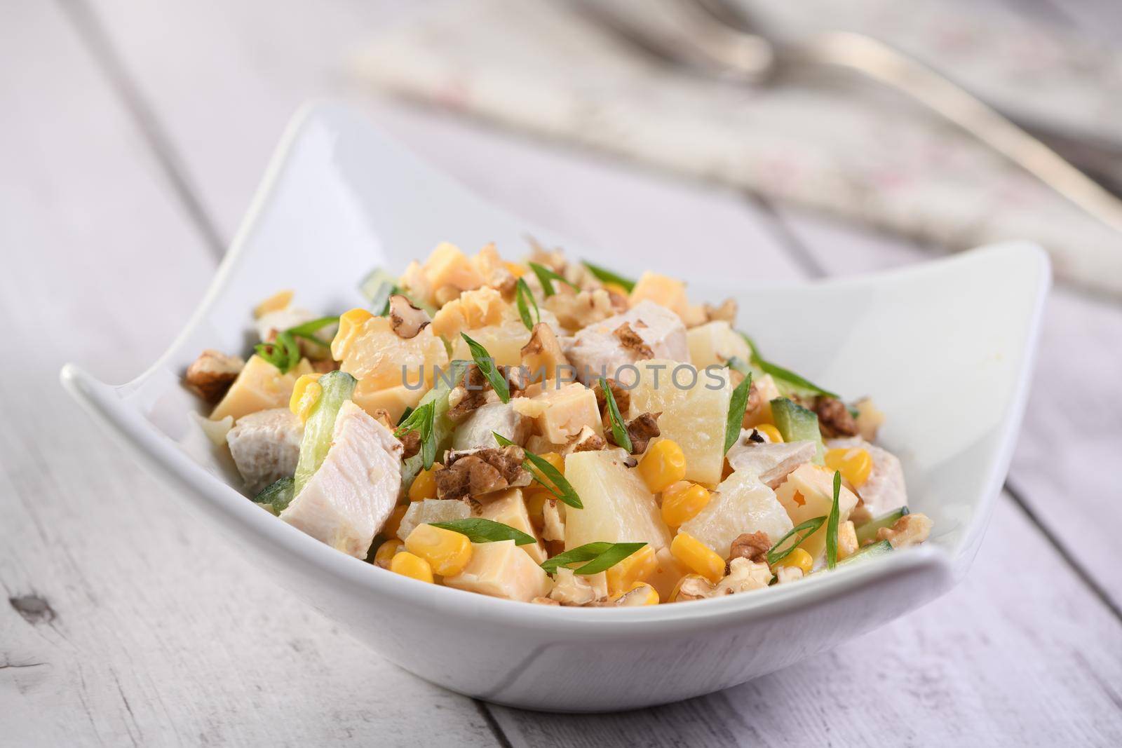 Chicken salad with pineapple by Apolonia
