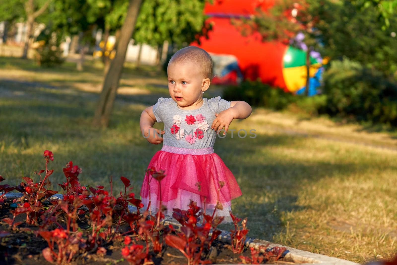 Charm girl child traveler exploring the surroundings discovering the world by jovani68