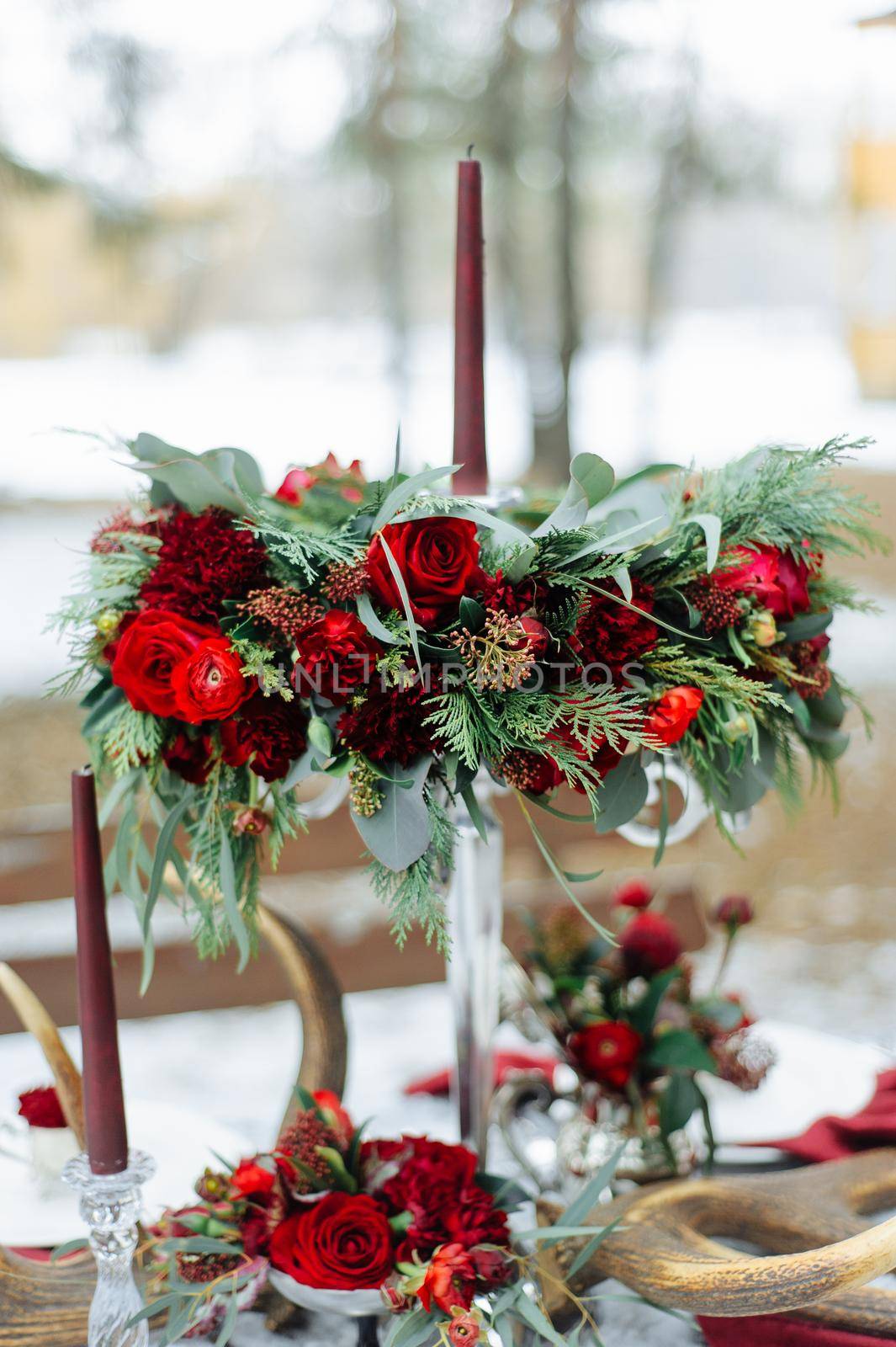 Winter Wedding decor with red roses