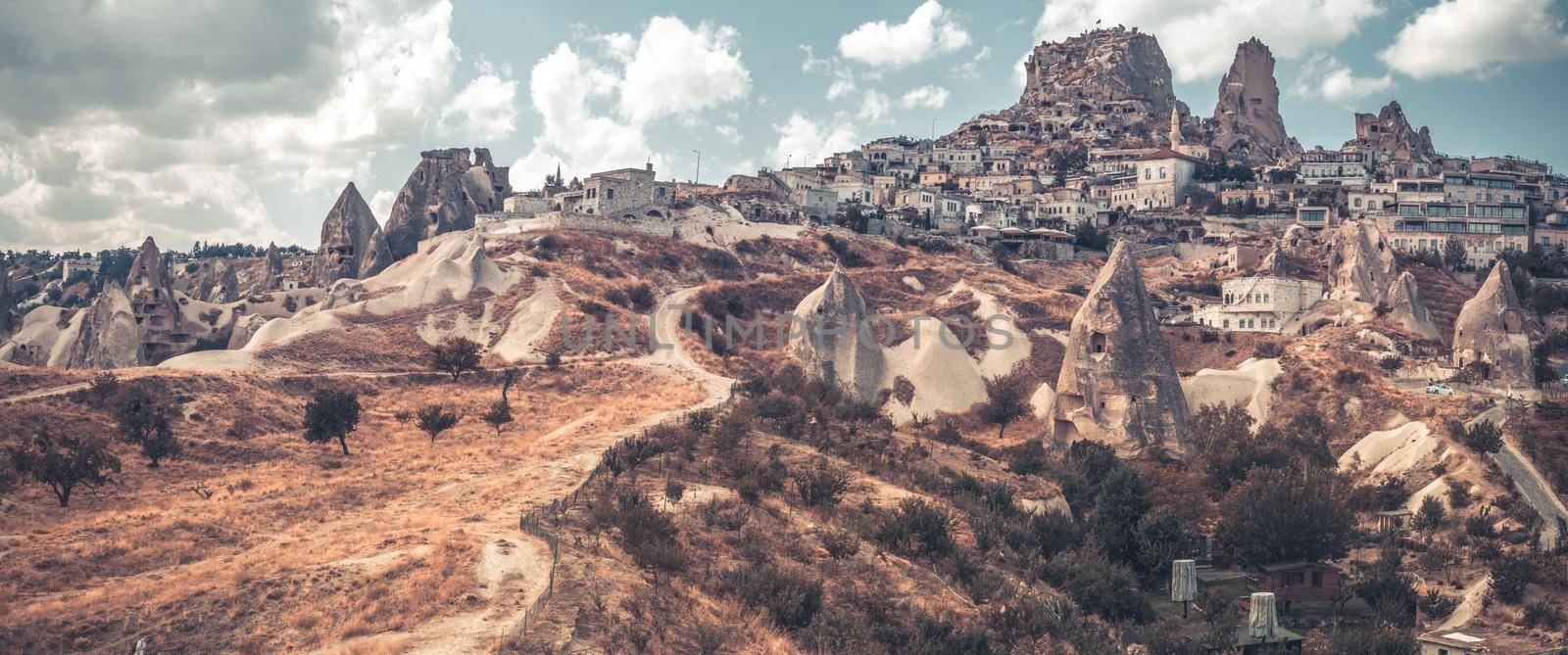 Uchisar settlement located on mountain by GekaSkr