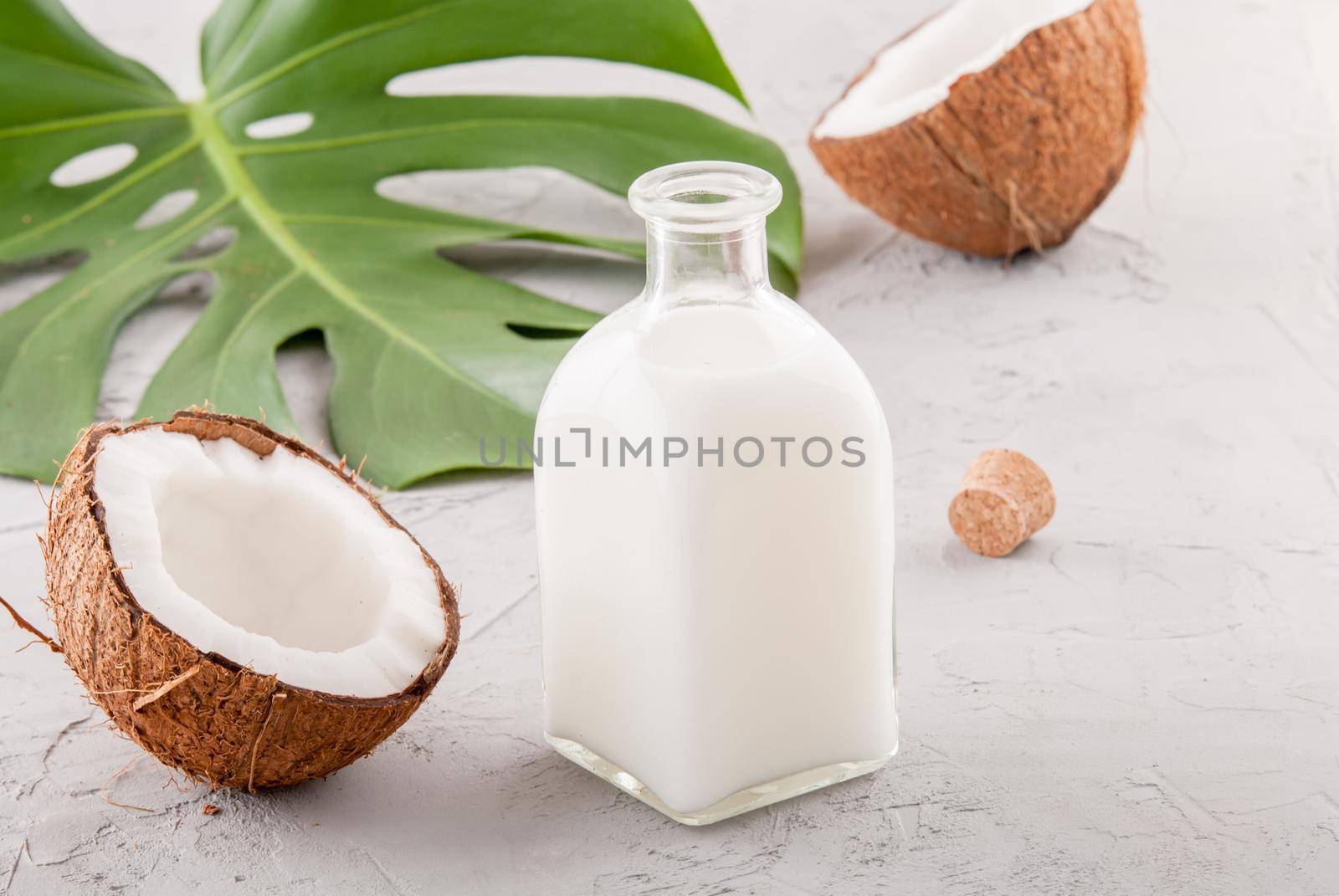 cold-pressed coconut oil by maramorosz