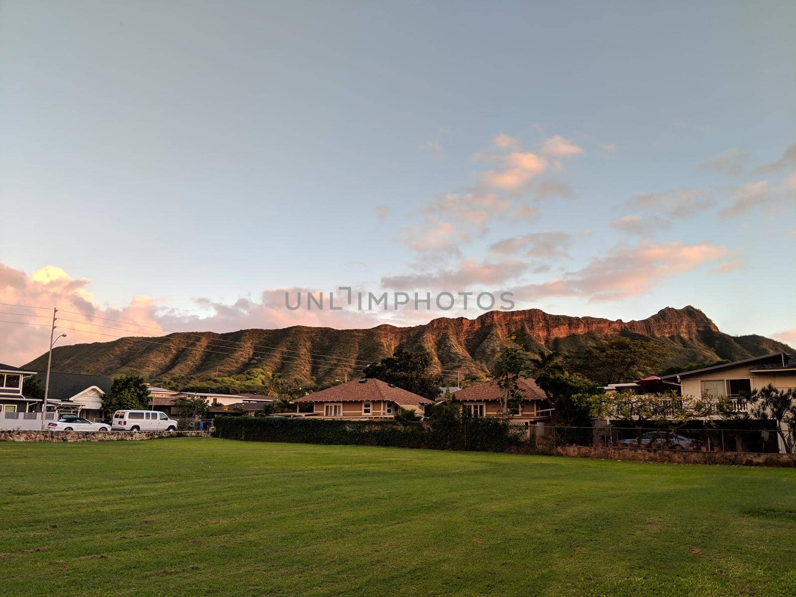 Paki Community Park at dusk with Diamond Head Crater by EricGBVD