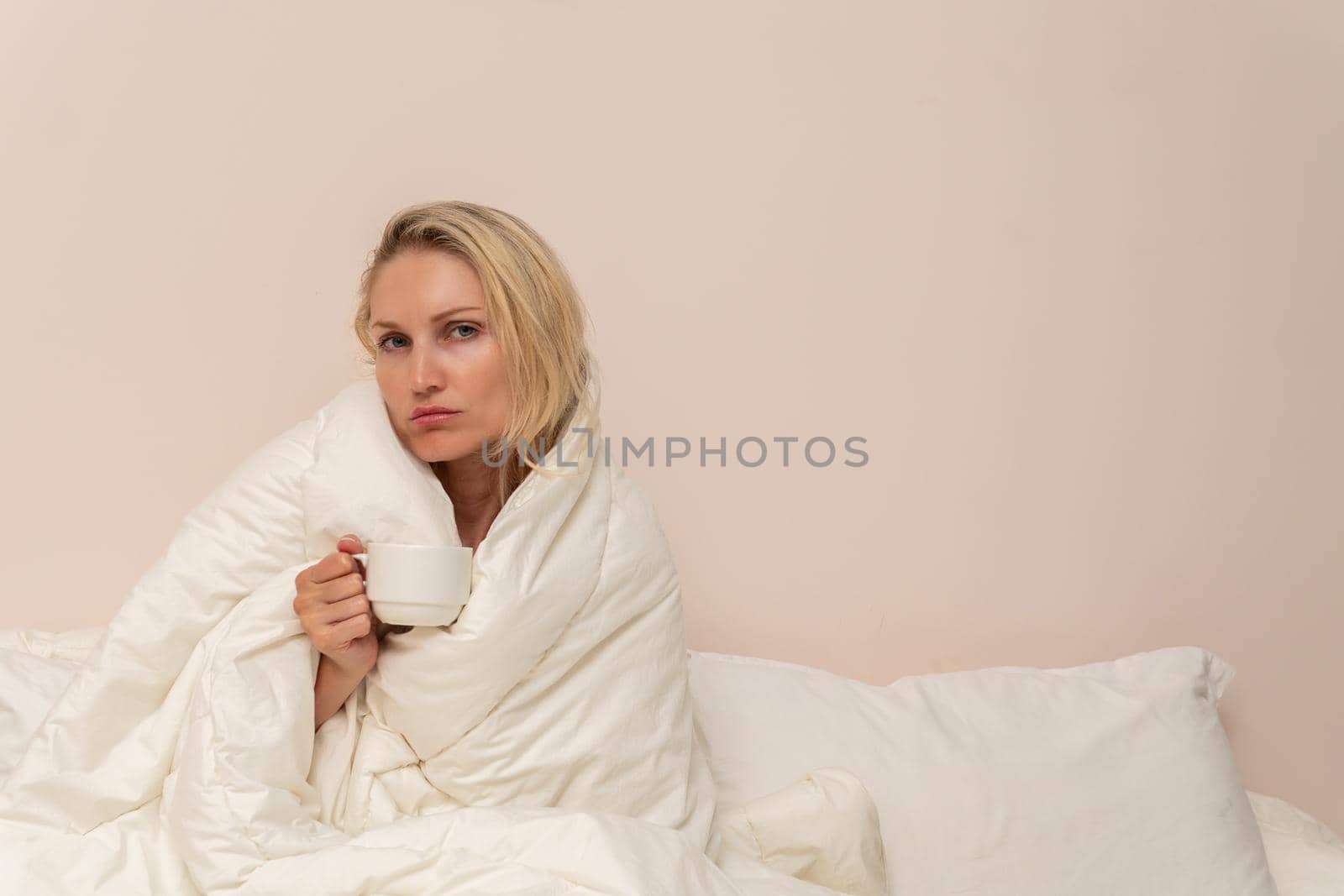 Cold coffee blanket beauty bed cell spa copyspace bathrobe bathroom, concept ritual white for home from wellness caucasian, lifestyle robe. Happy interior therapy, by 89167702191