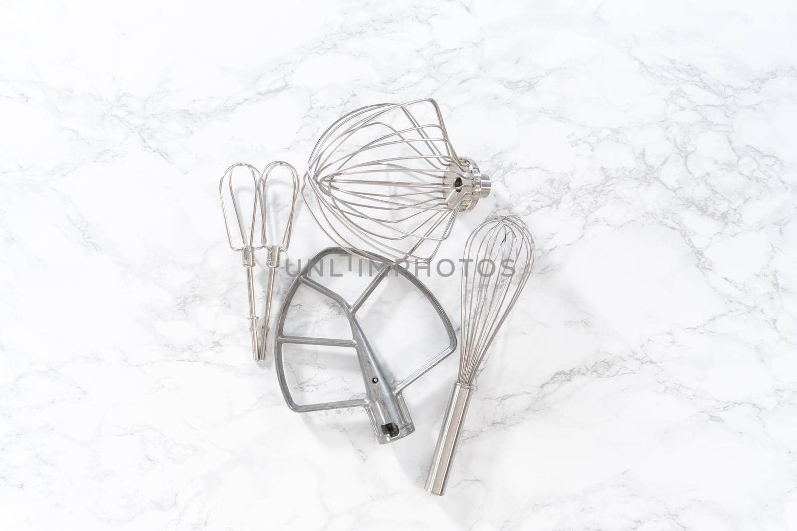 Blending whisks by arinahabich