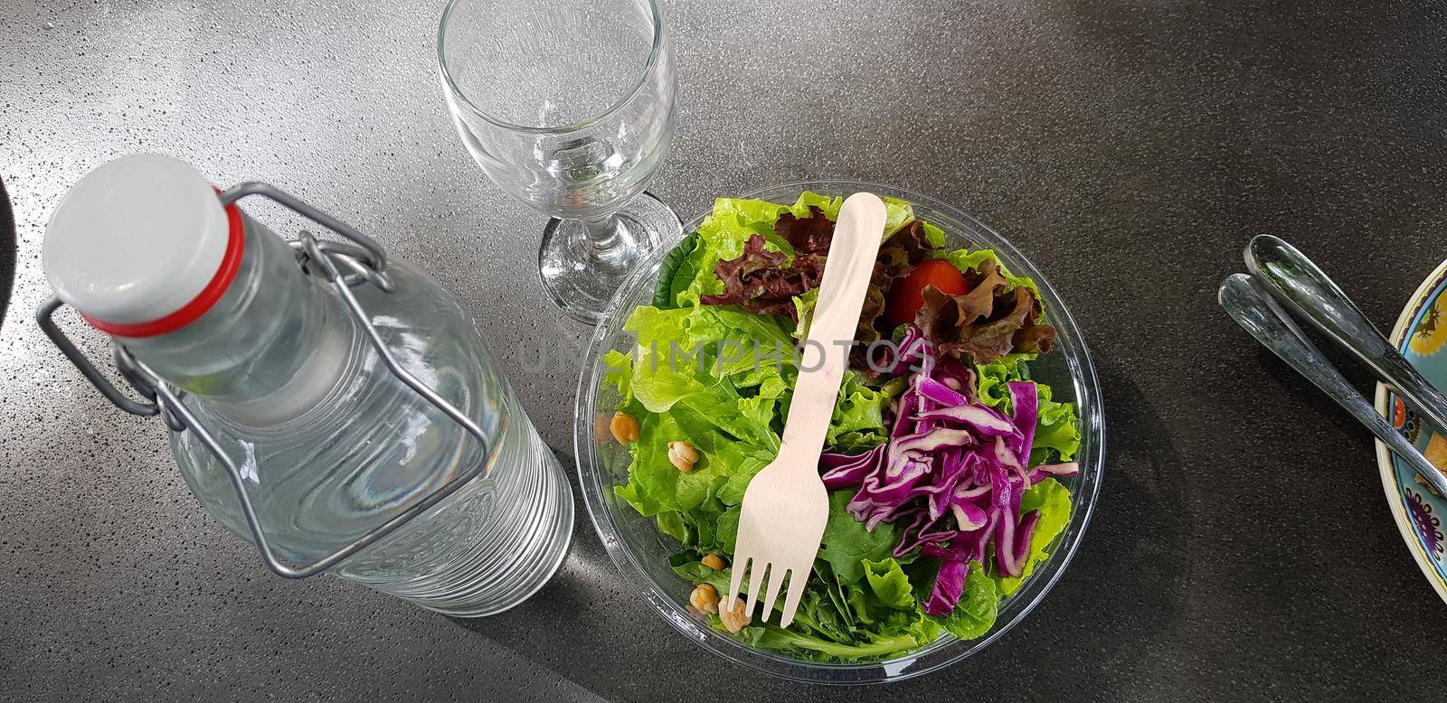 Healthy vegetable salad by antoksena