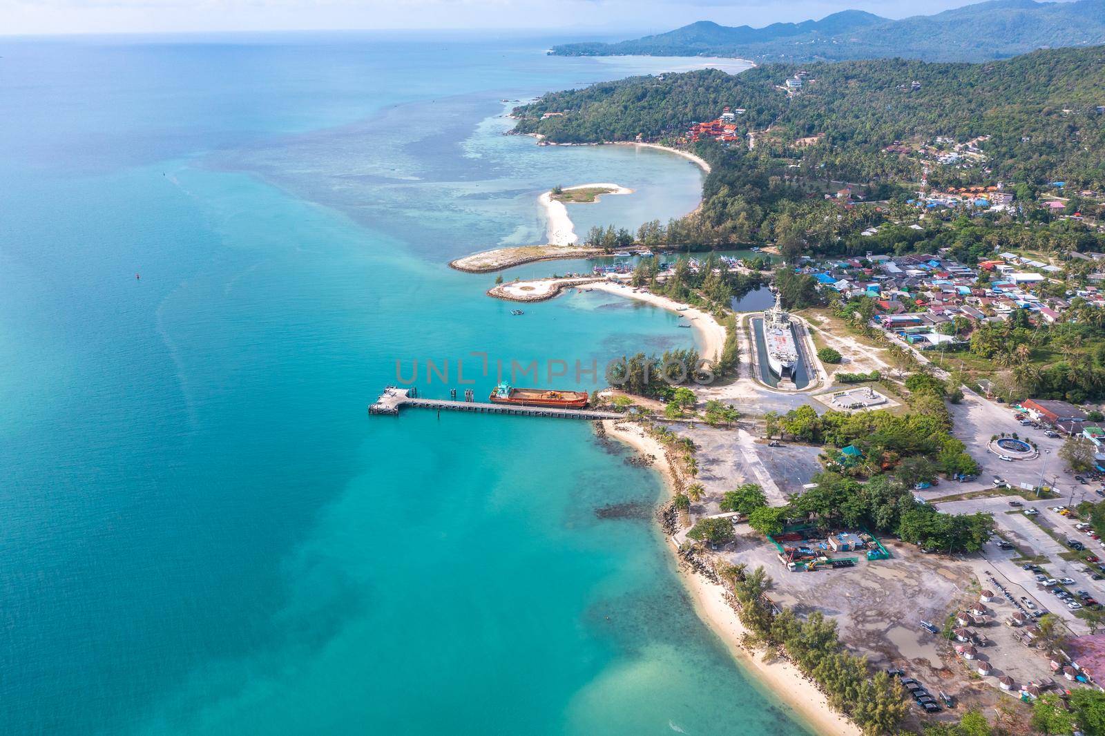 Aerial view of Thong Sala pier, boat and koh Tae Nai in koh Phangan, Thailand, south east asia