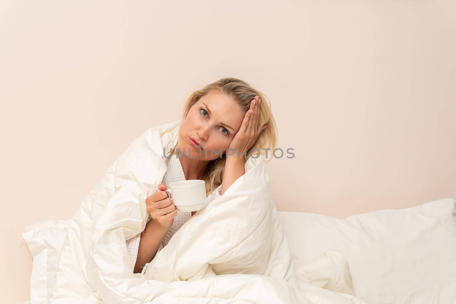 Cold beauty cell blanket coffee bed spa copyspace bathrobe bathroom, concept lady preparing for cropped from beautiful skin, wellbeing gown. Happy people american,