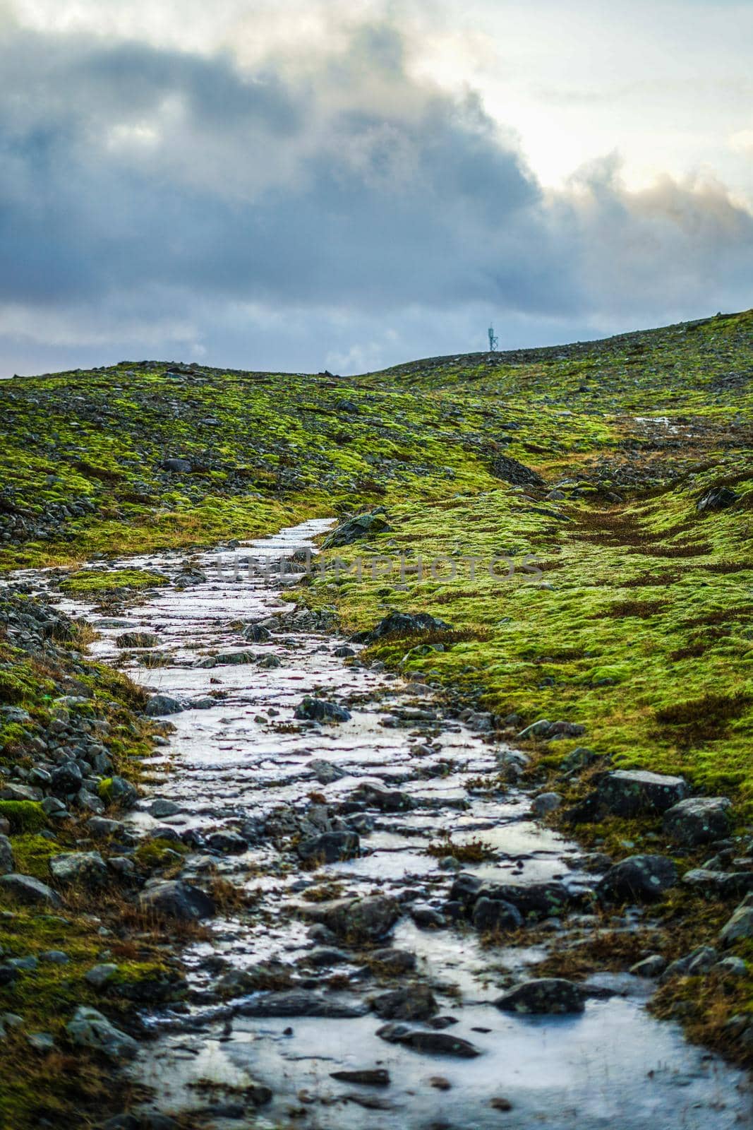Iceland Vatna York Toru Ogawa. Shooting Location: Iceland, Lay Cavik