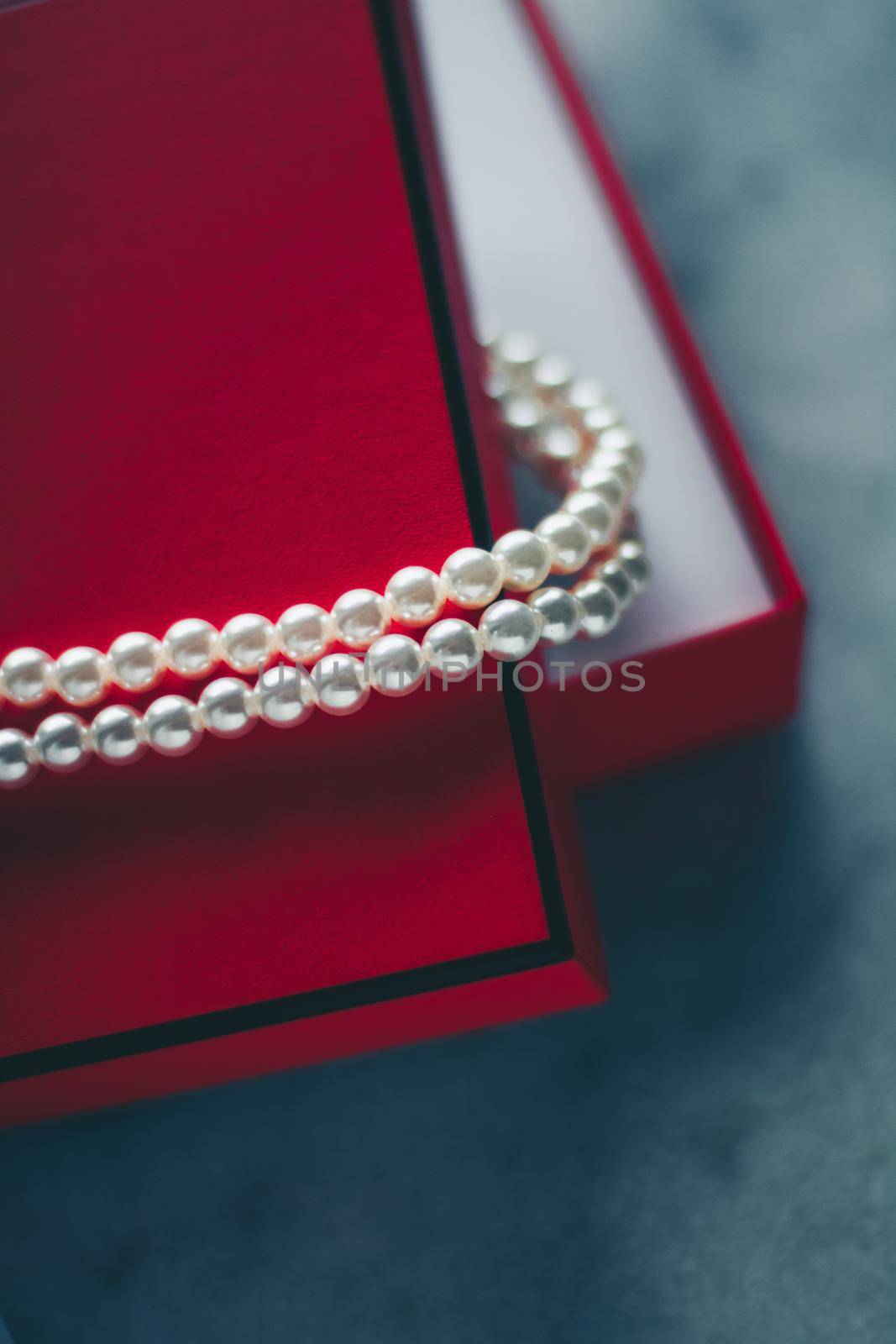 wonderful pearls in a red gift box, luxe present - jewellery and luxury gift for her styled concept by Anneleven