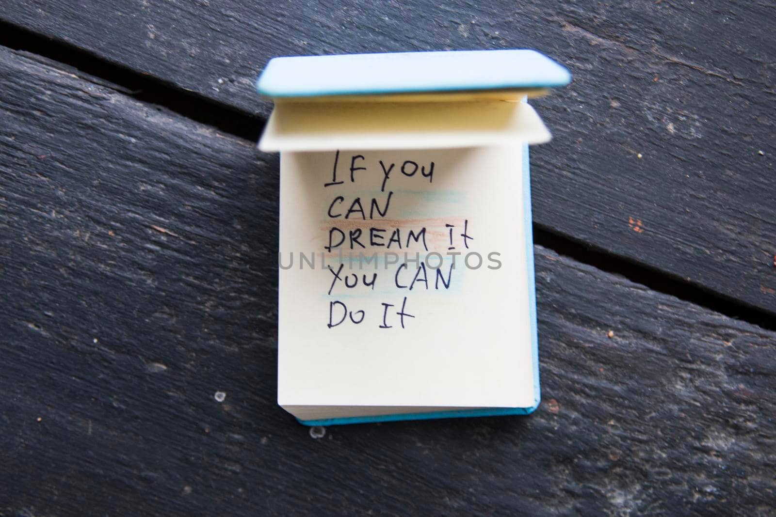 if you can dream it you can do it, creative motivational concept