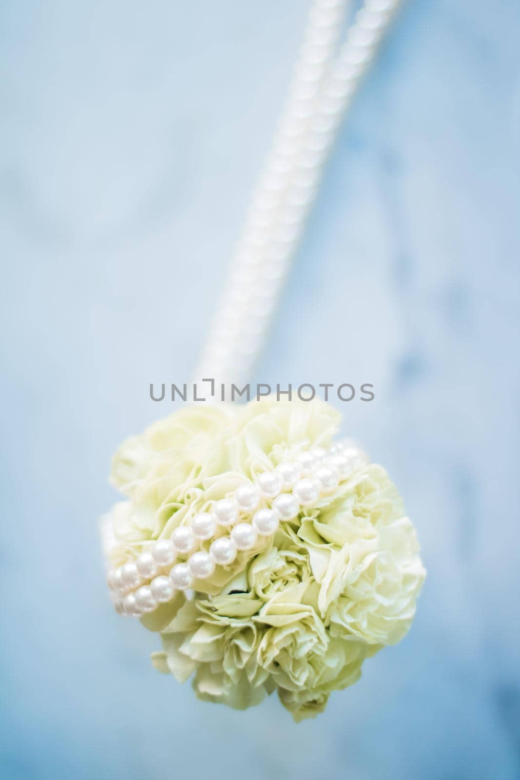 bridal bouquet with pearls - wedding, holiday and floral garden styled concept, elegant visuals