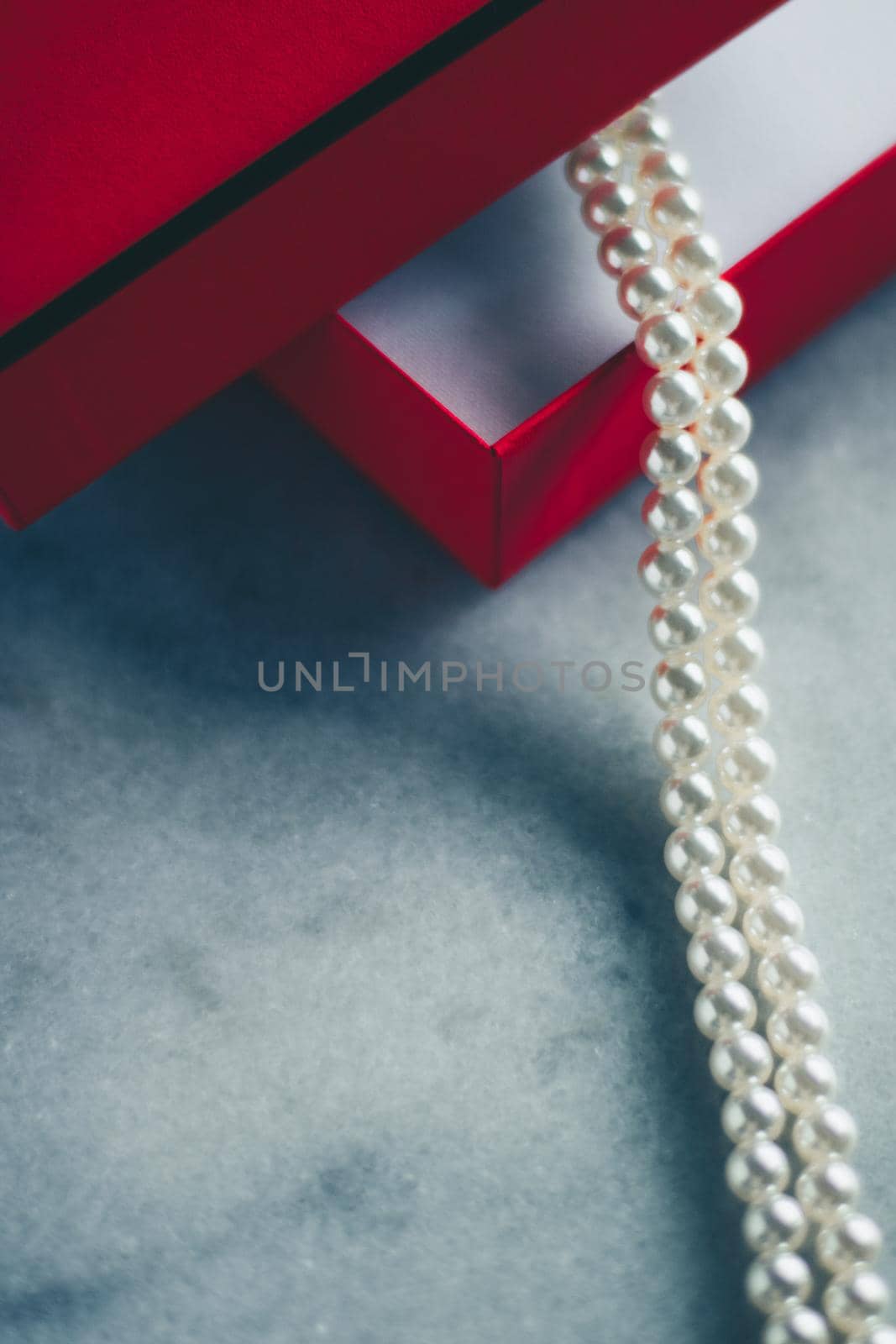 wonderful pearls in a red gift box, luxe present - jewellery and luxury gift for her styled concept by Anneleven