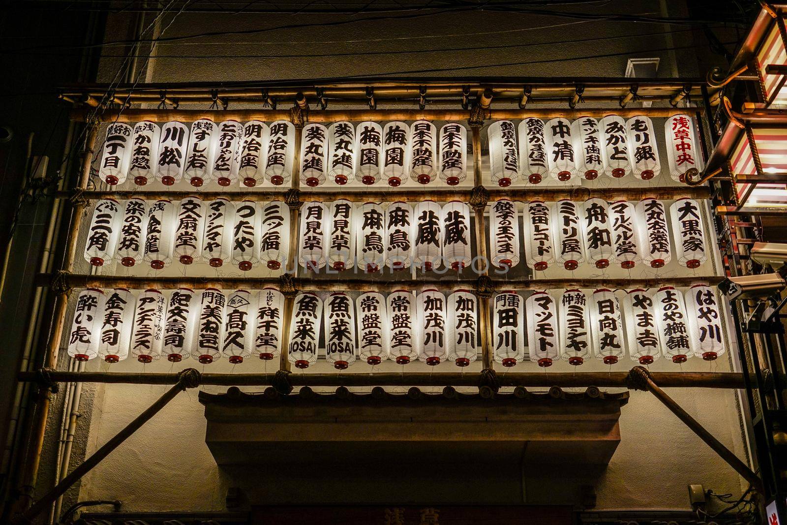 Images of lanterns. Shooting Location: Tokyo metropolitan area