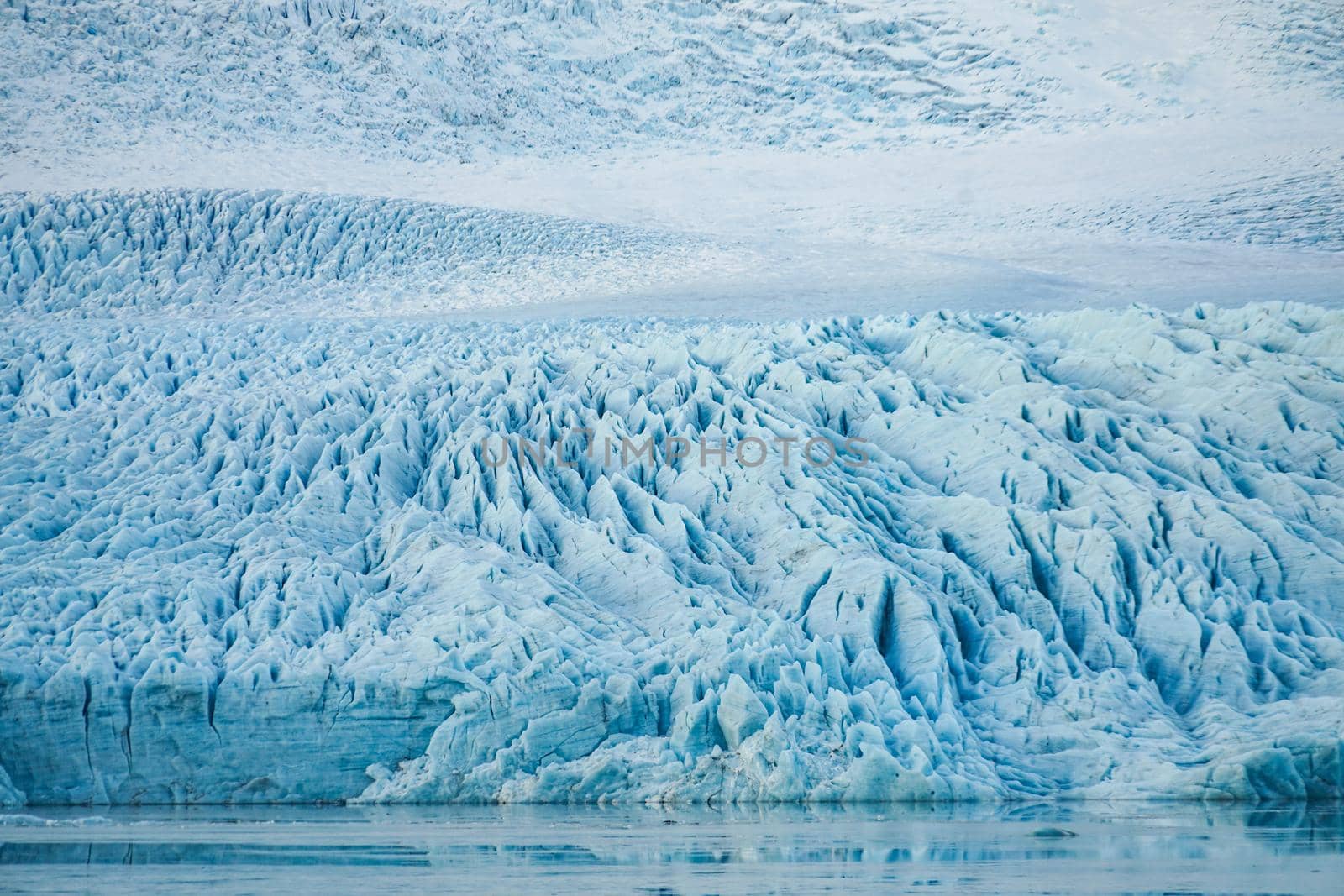 Iceland Fiyaturus Aur Roon Glacier Lake. Shooting Location: Iceland, Lay Cavik