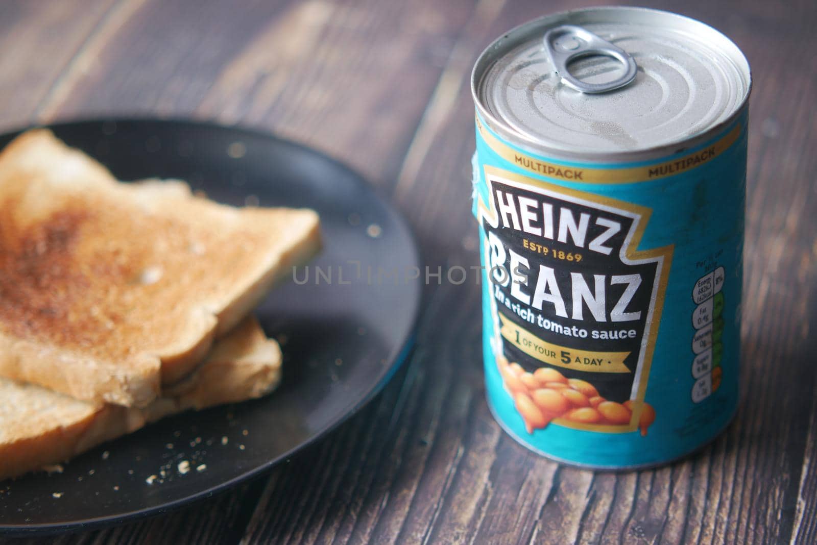 dhaka bangladesh 20th march 2022. Heinz Tasty baked beans in tin container .