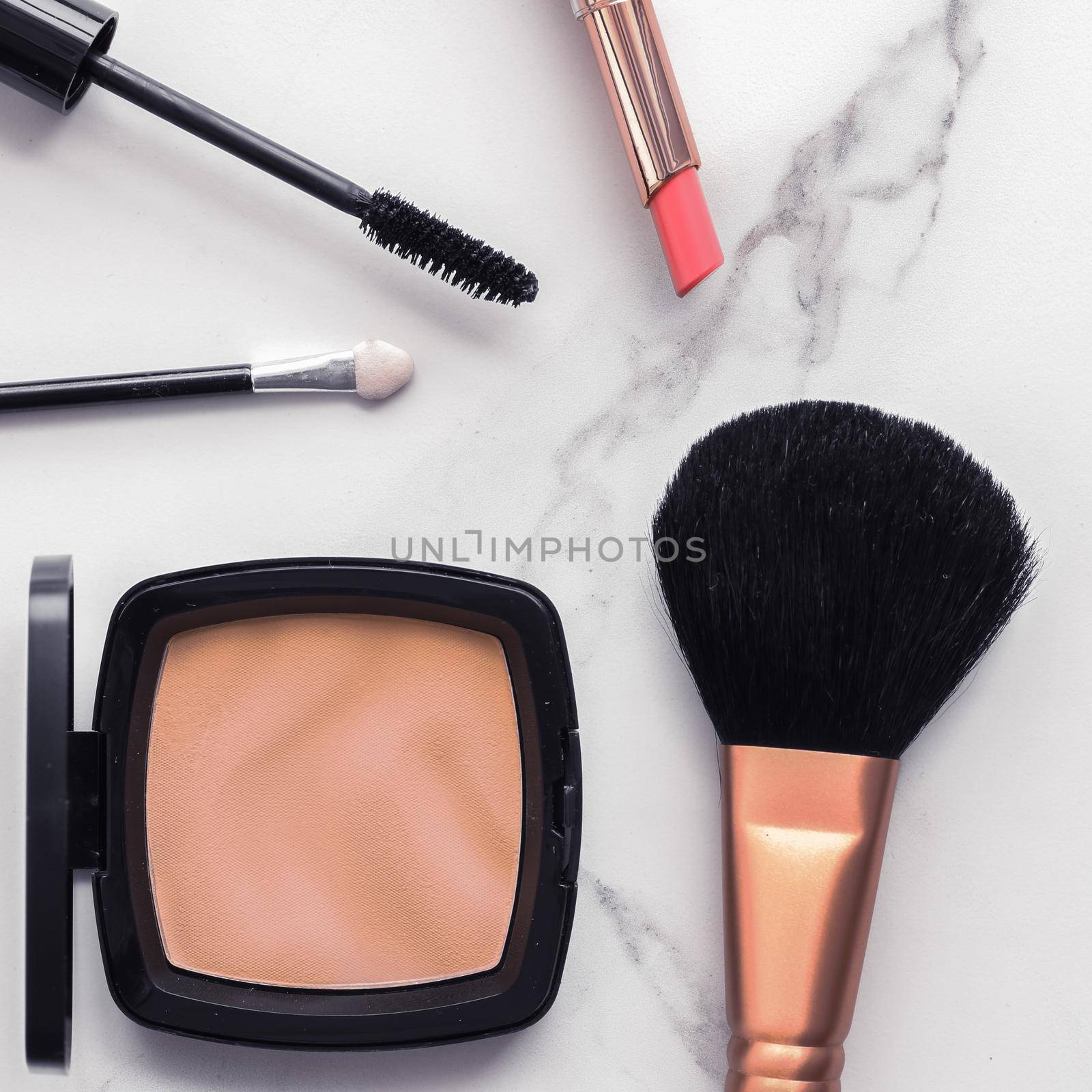 Modern feminine lifestyle, blog background and styled stock concept. Beauty and fashion inspiration - Make-up and cosmetics flatlay on marble