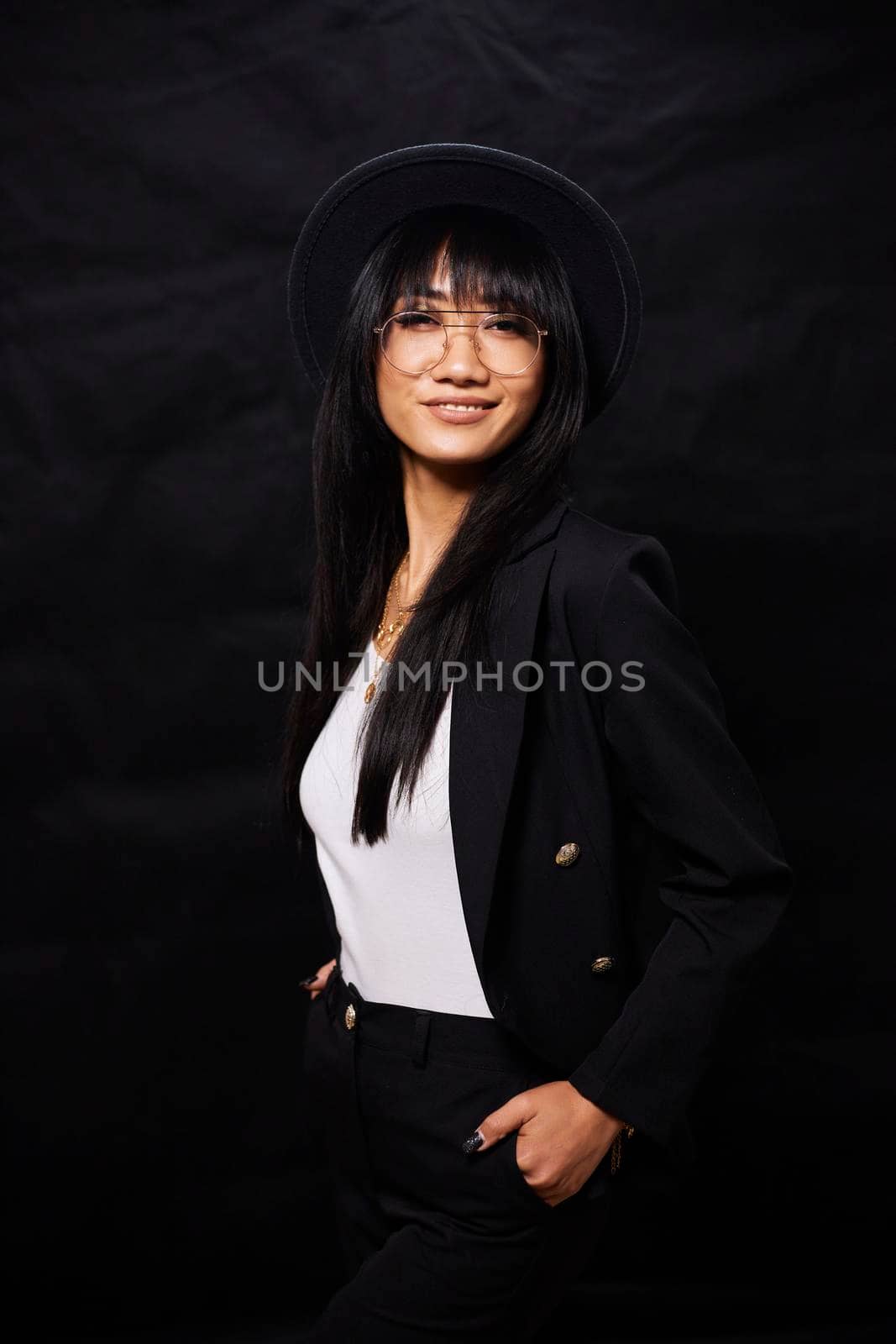 Portrait of beautiful Asian women are cool and confident in casual clothes over white background. People lifestyle concept. Mock up copy space. Fashion model. attractive elegant woman.