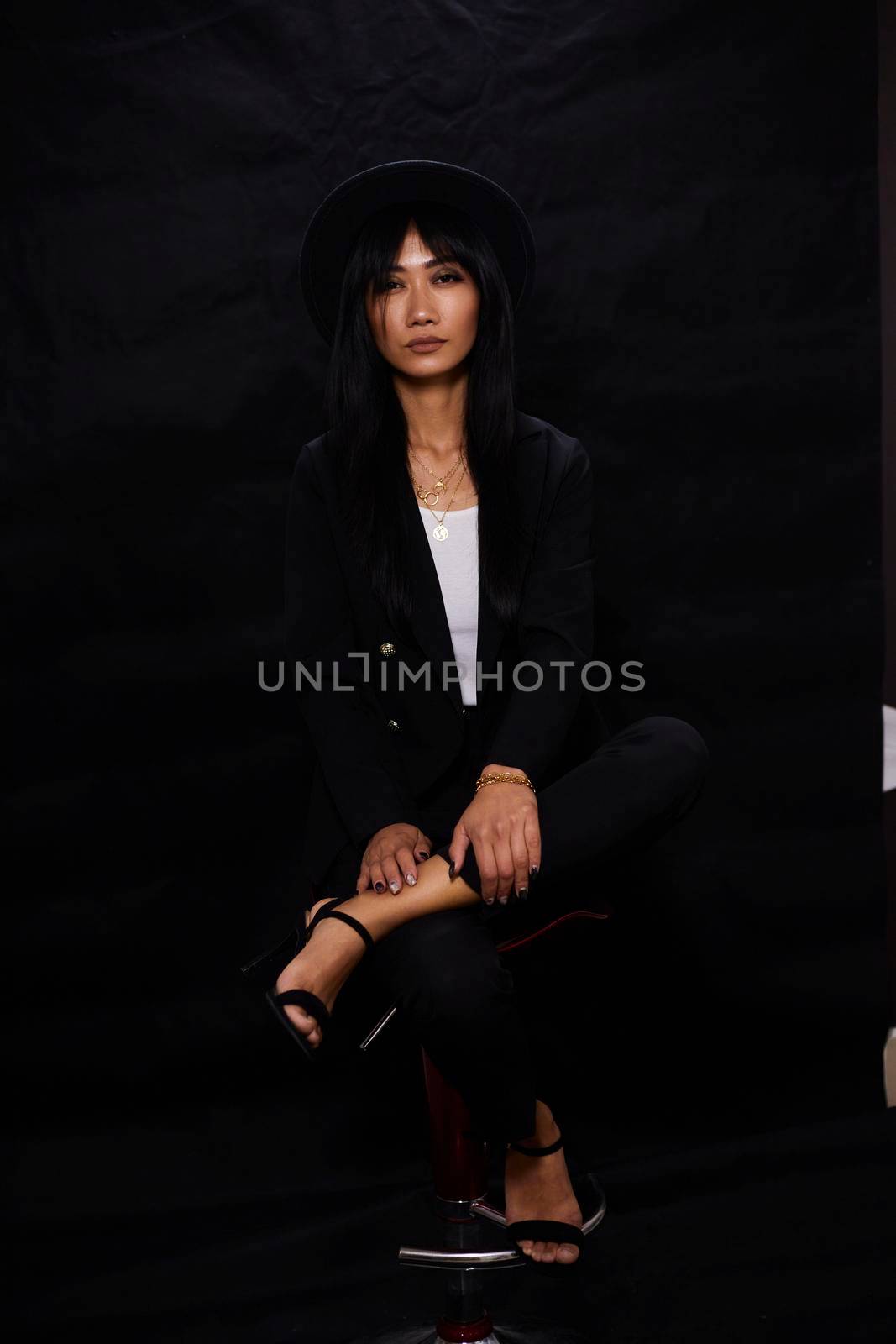 Portrait of beautiful Asian women are cool and confident in casual clothes over white background. People lifestyle concept. Mock up copy space. Fashion model. attractive elegant woman.