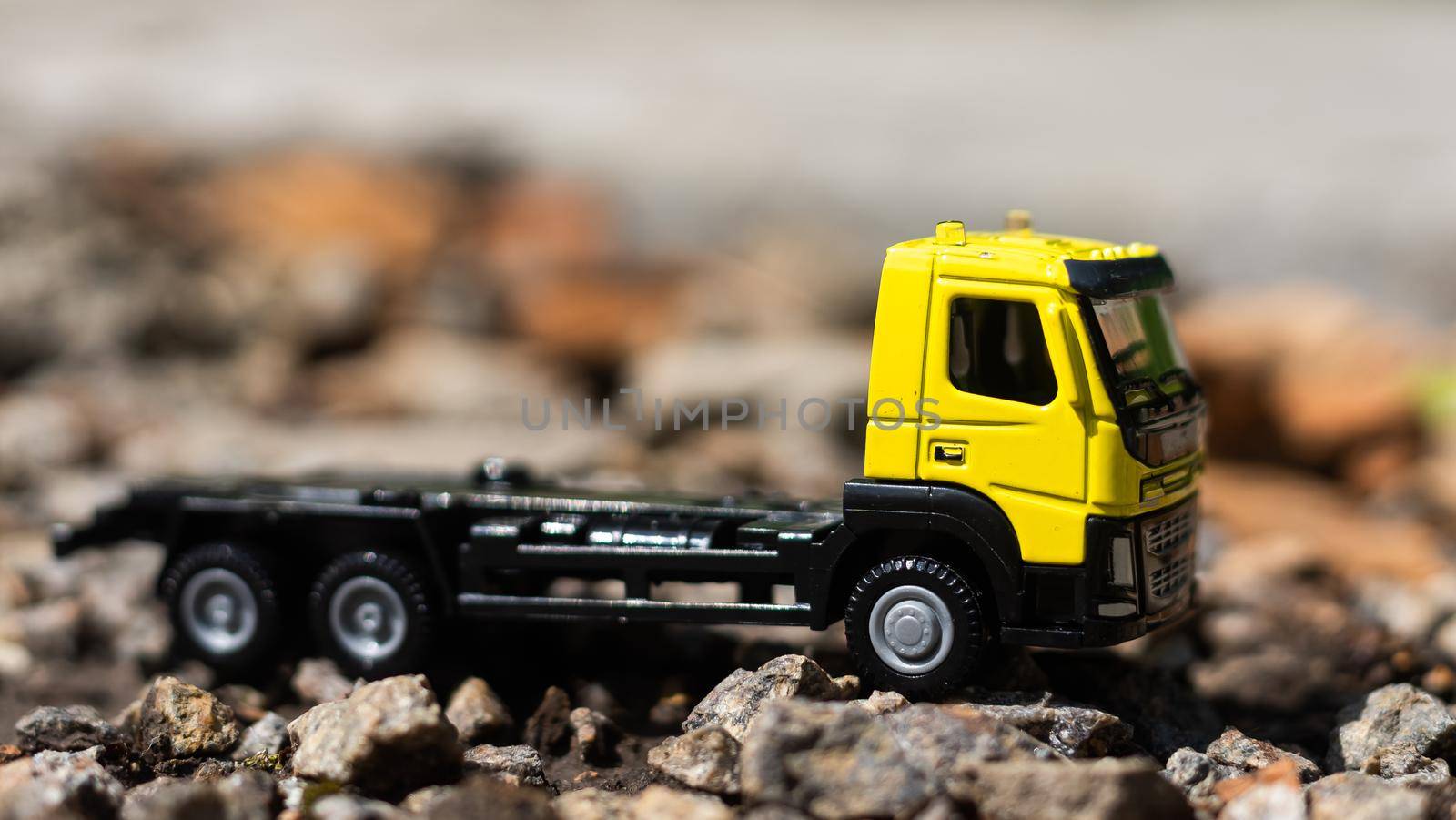 Model of the Truck on Road.