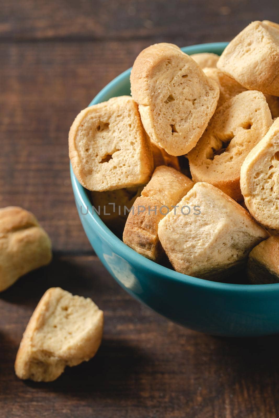 Beypazari Dry Turkish name Beypazari Kurusu. Cinnamon and crunchy traditional Turkish snack