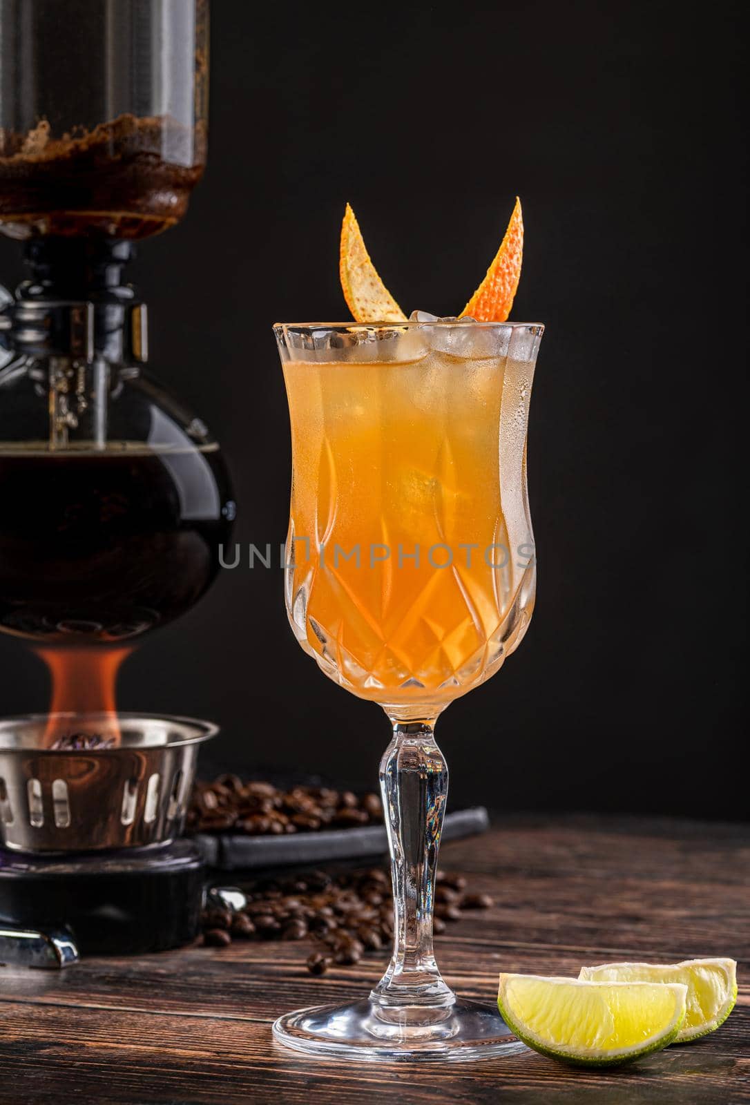 Delicious and luxurious cocktail made with brewed coffee and citrus fruits by Sonat