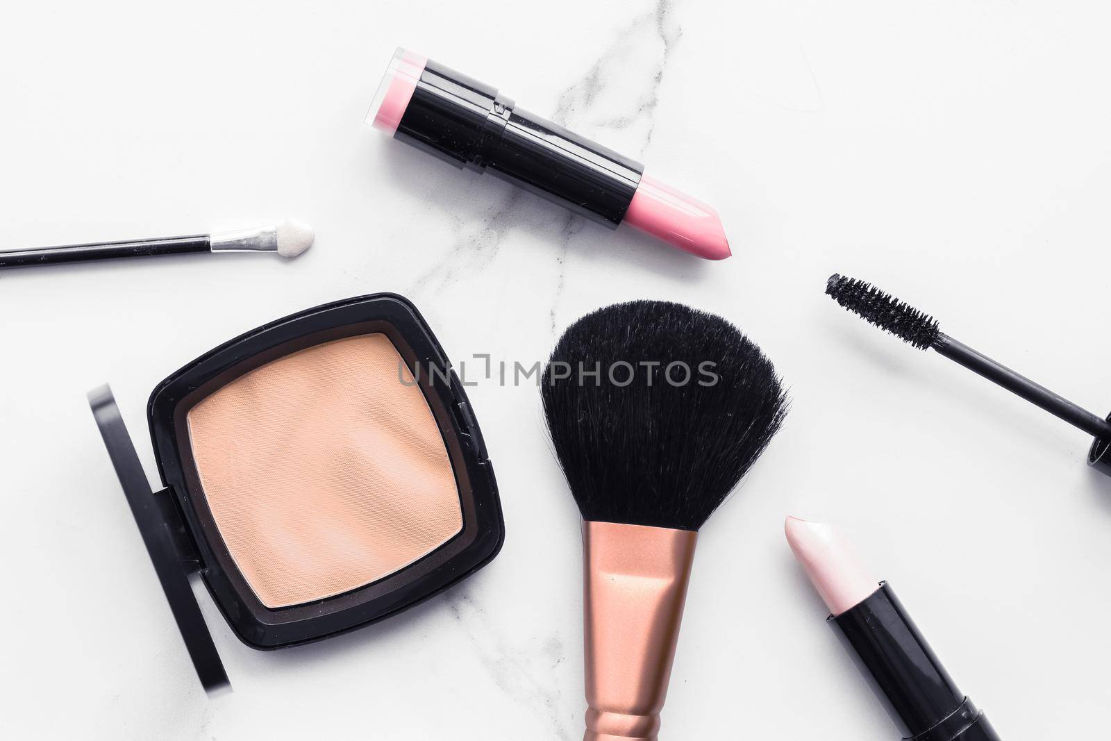 Modern feminine lifestyle, blog background and styled stock concept. Beauty and fashion inspiration - Make-up and cosmetics flatlay on marble