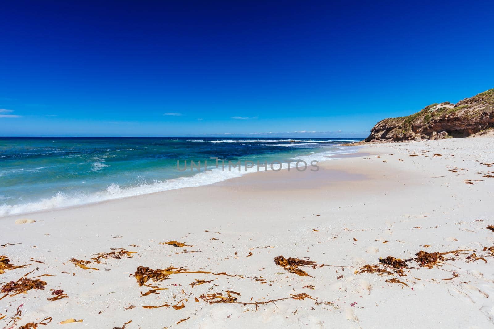 The idyllic Number Sixteen Beach on a hot summer's day in Rye, Victoria, Australia