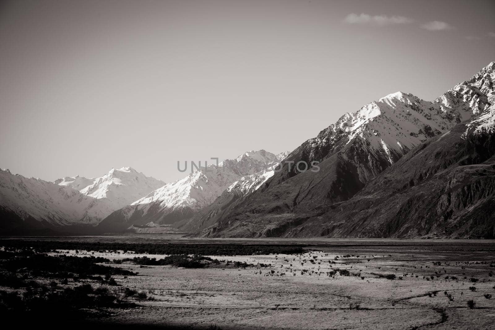 Lake Pukaki Views in New Zealand by FiledIMAGE
