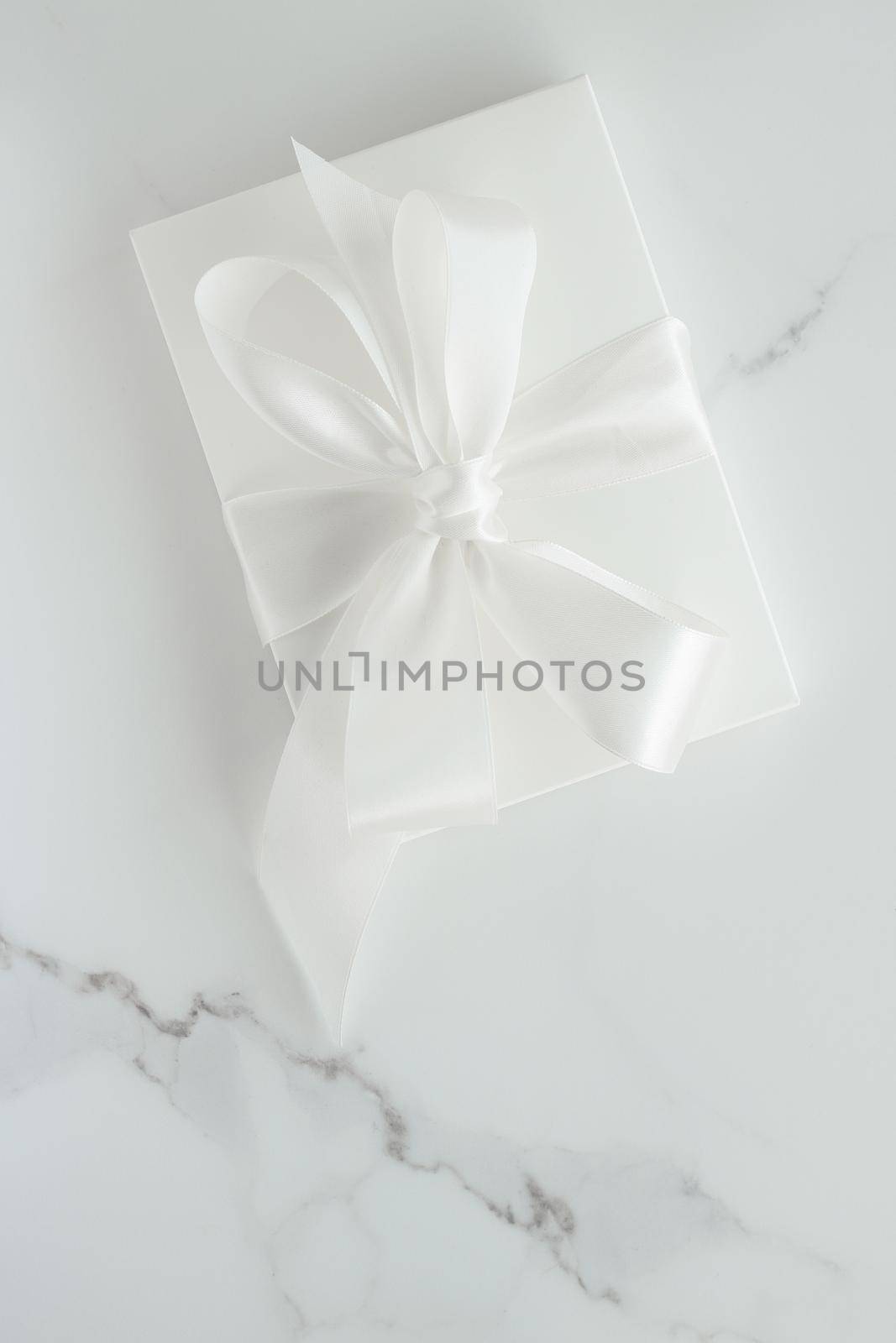 Luxury wedding gifts on marble by Anneleven