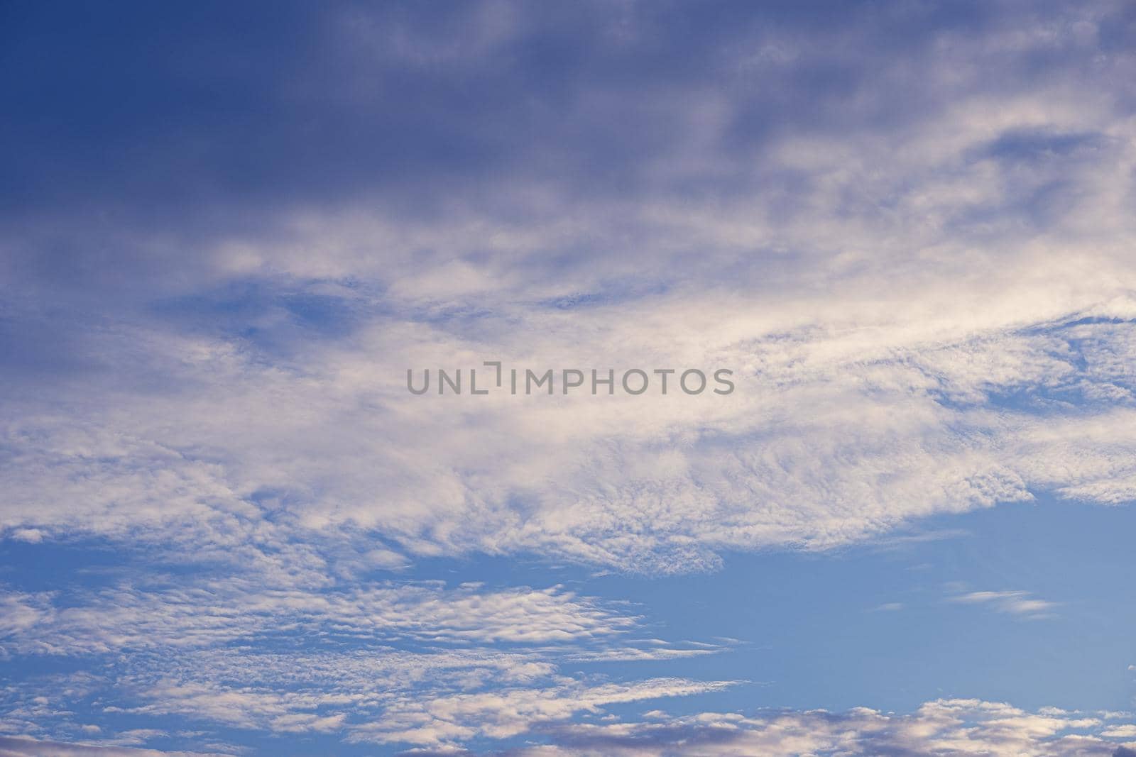 Beautiful white fluffys clouds sky background with blue sky background